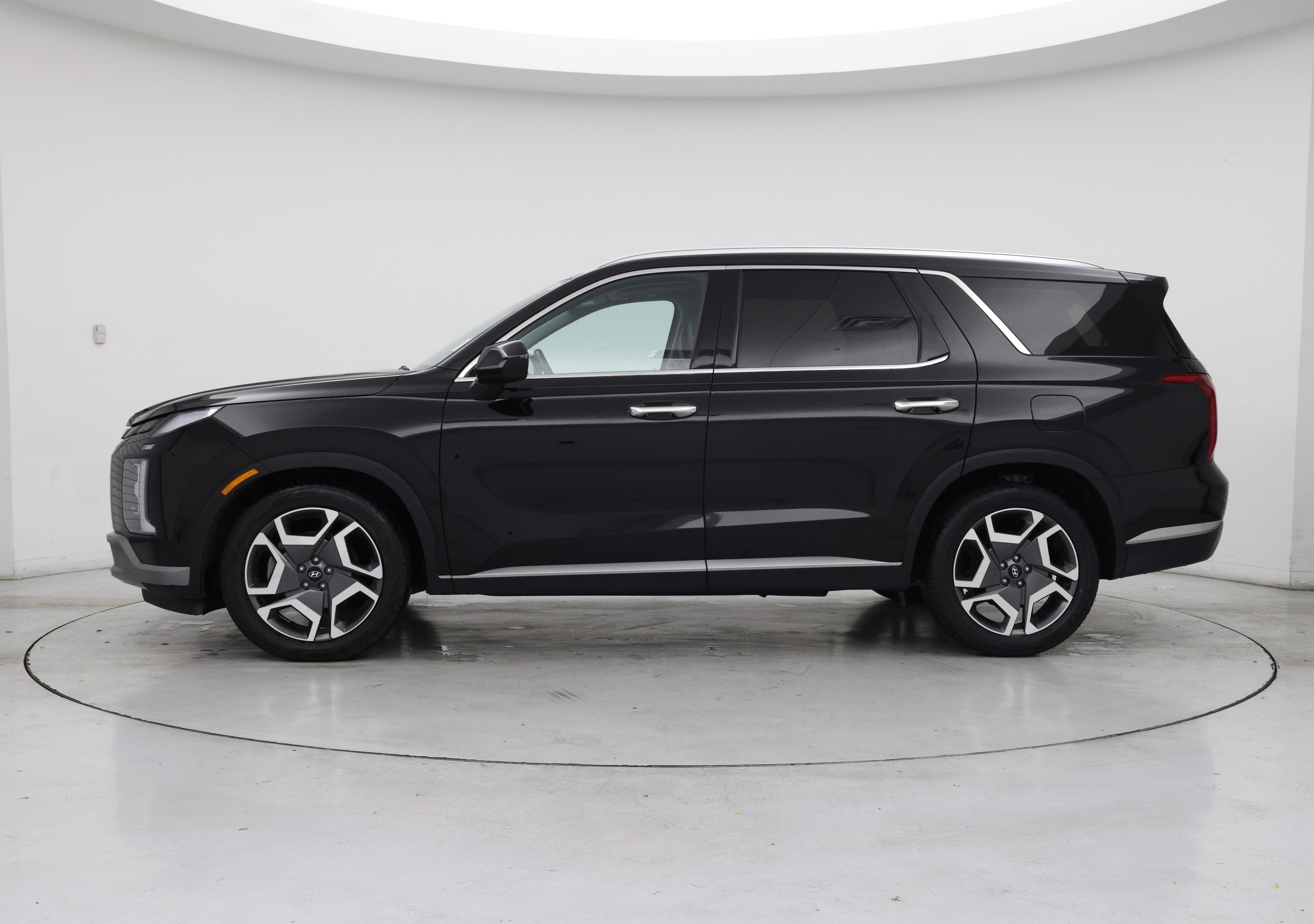 Thumbnail: 2024 Hyundai Palisade - 3