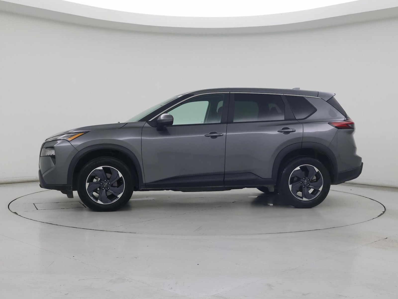 2024 Nissan Rogue SV - Photo 4