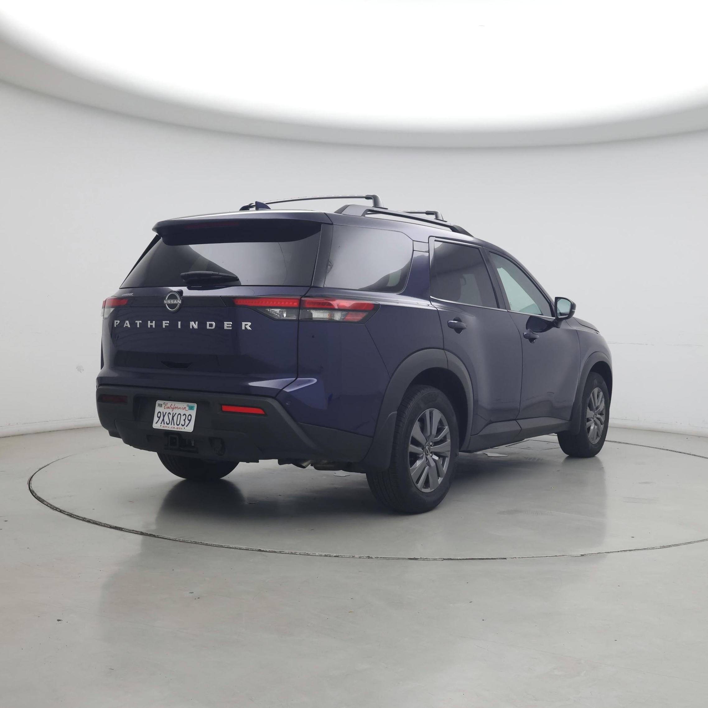 Thumbnail: 2025 Nissan Pathfinder - 8