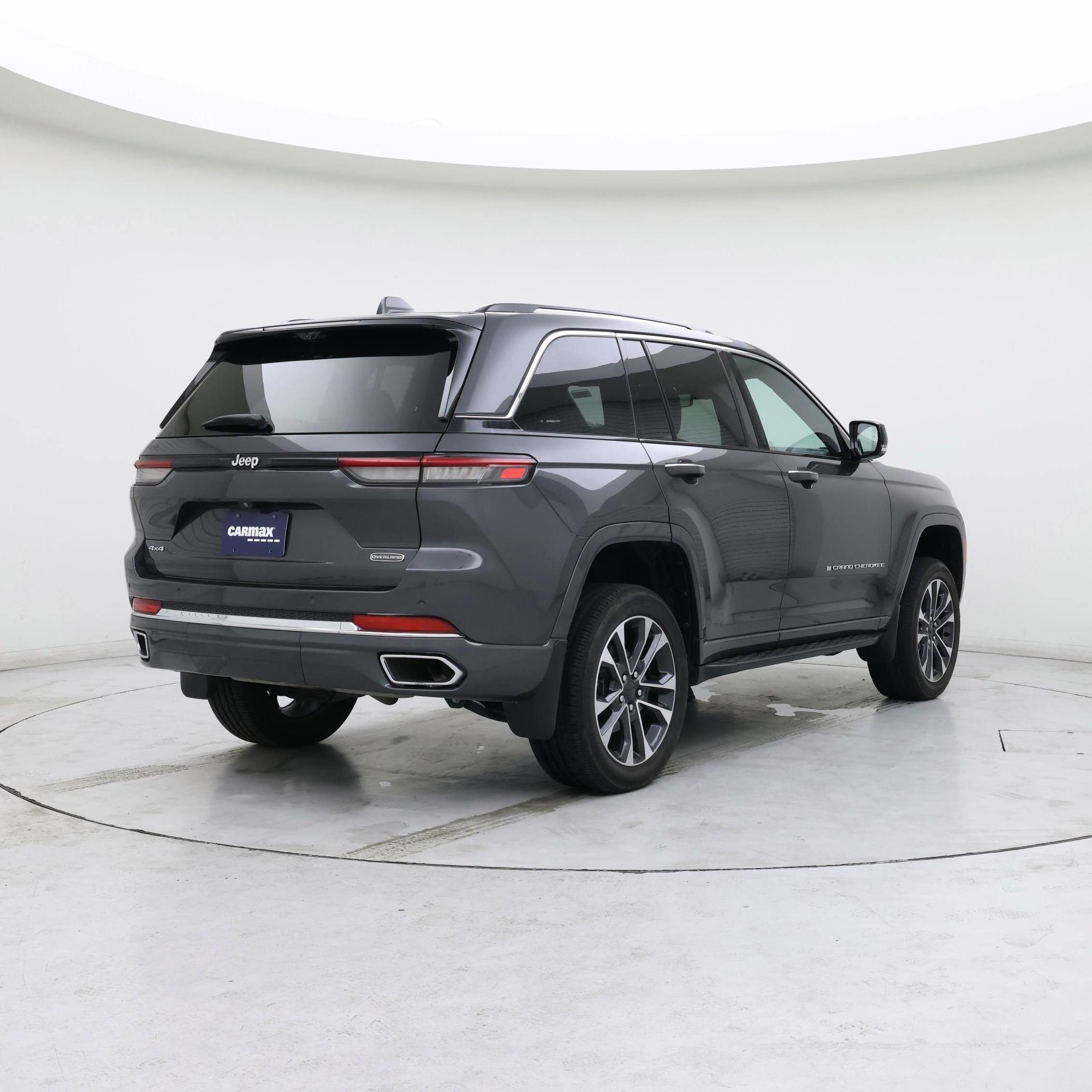 Thumbnail: 2022 Jeep Grand Cherokee - 8