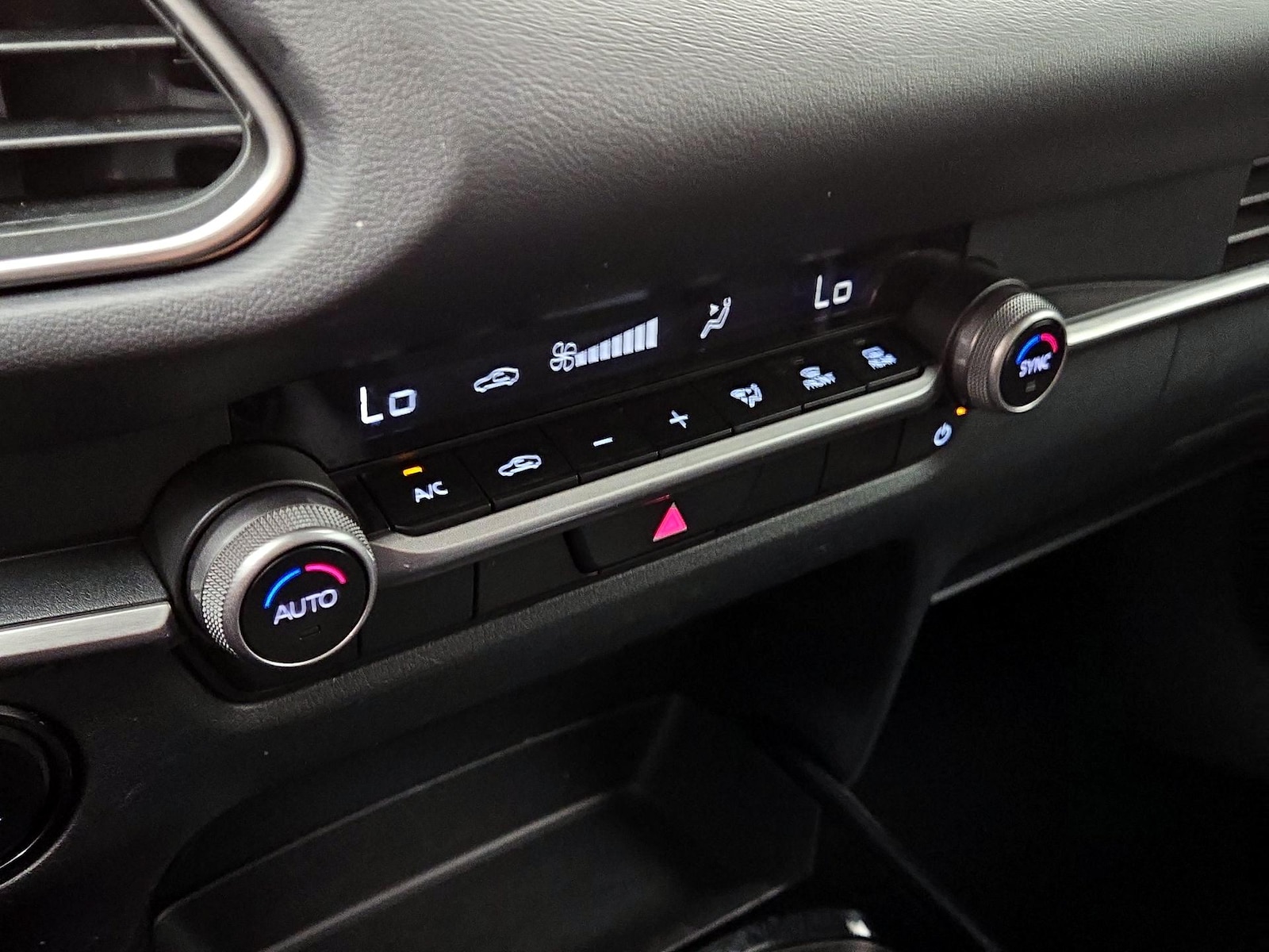 2024 Mazda CX-30 Select Sport - Photo 16