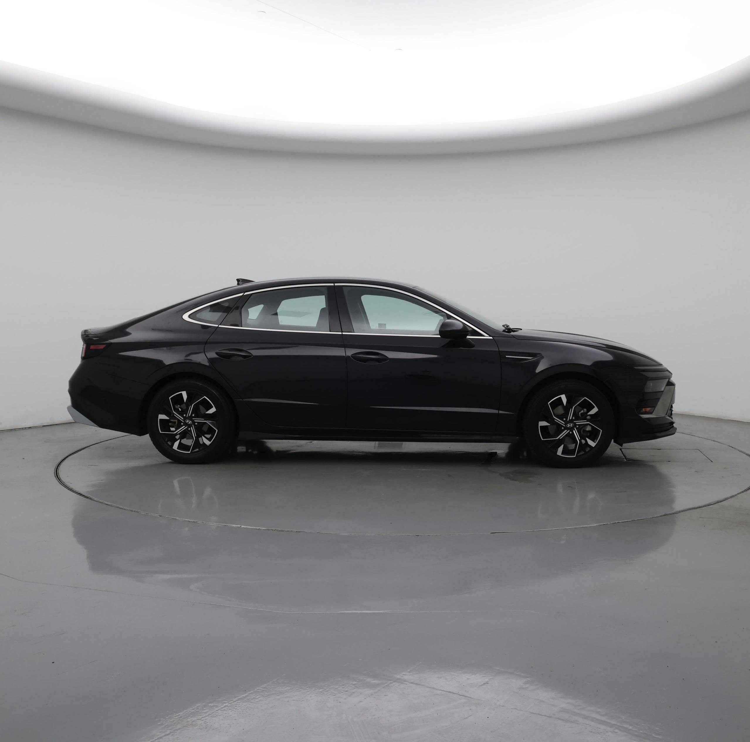 Thumbnail: 2025 Hyundai Sonata - 7