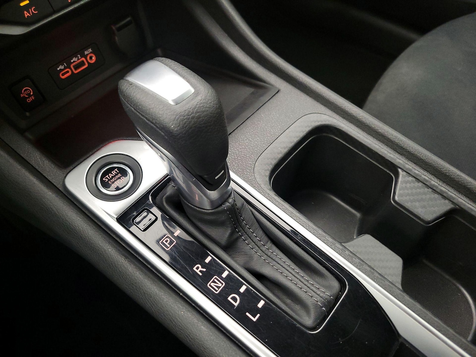 2024 Nissan Sentra SV - Photo 18