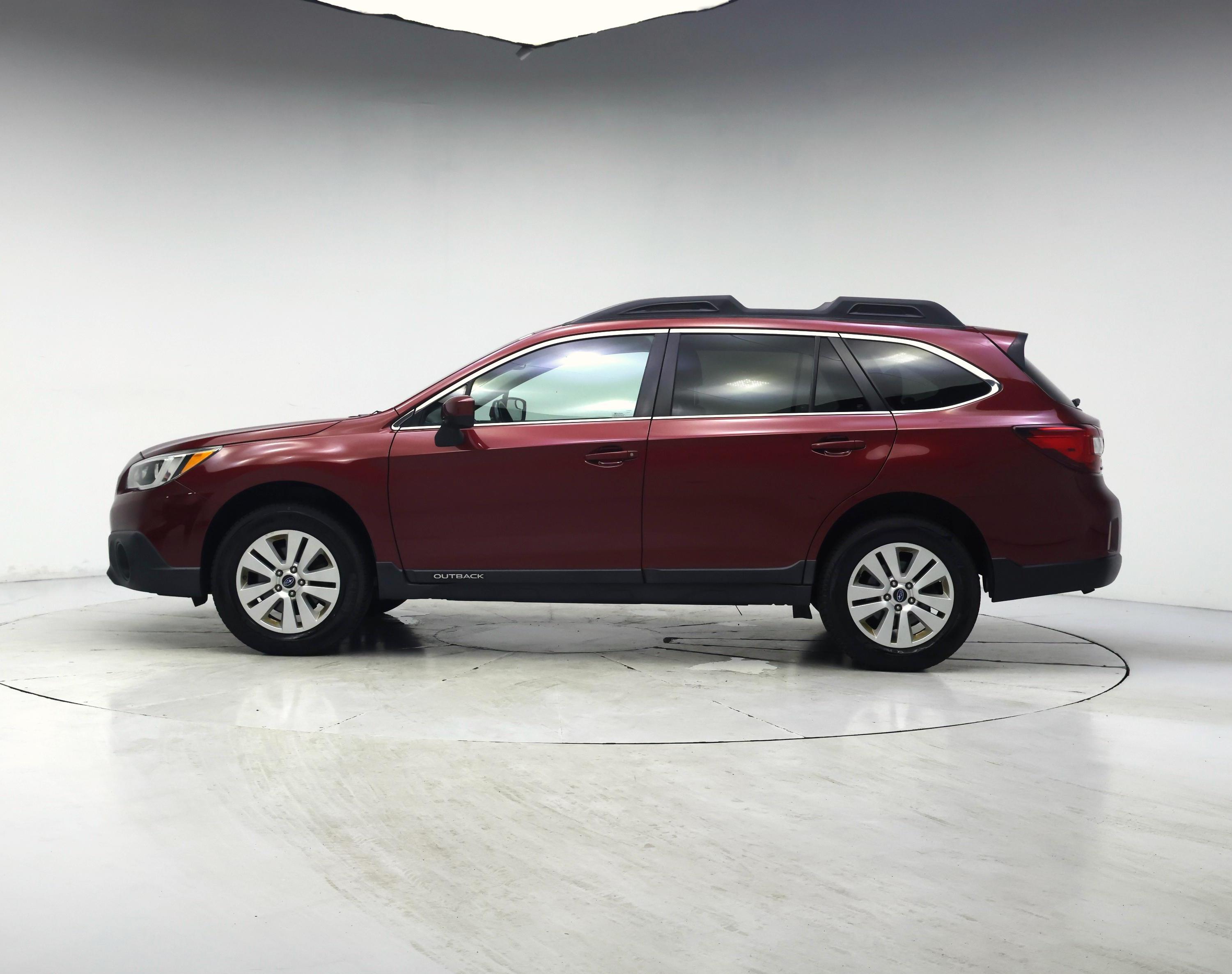 Thumbnail: 2015 Subaru Outback - 3