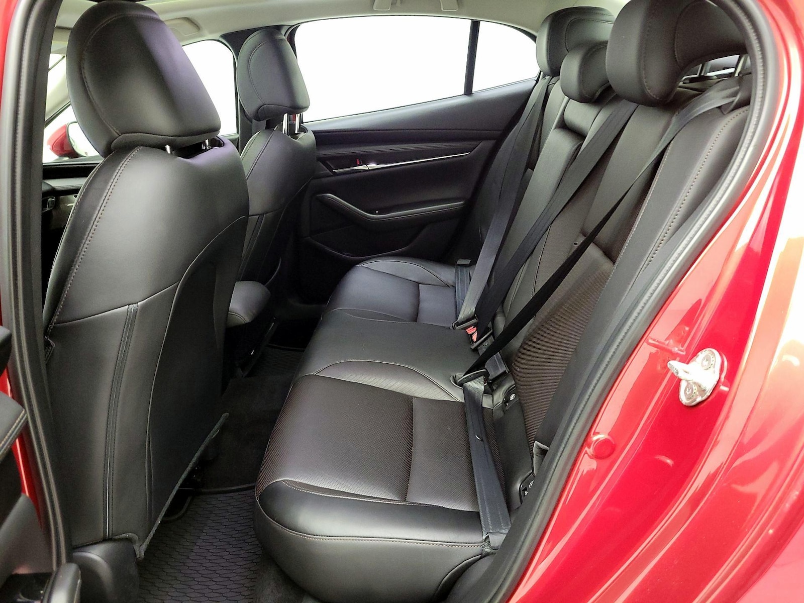 2021 Mazda Mazda3 Premium - Photo 22