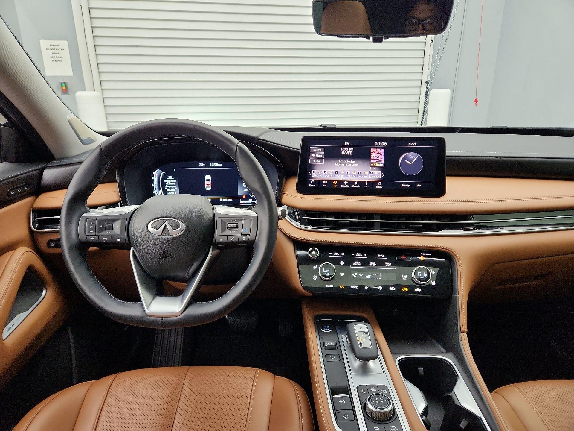 Thumbnail: 2023 INFINITI QX60 - 9
