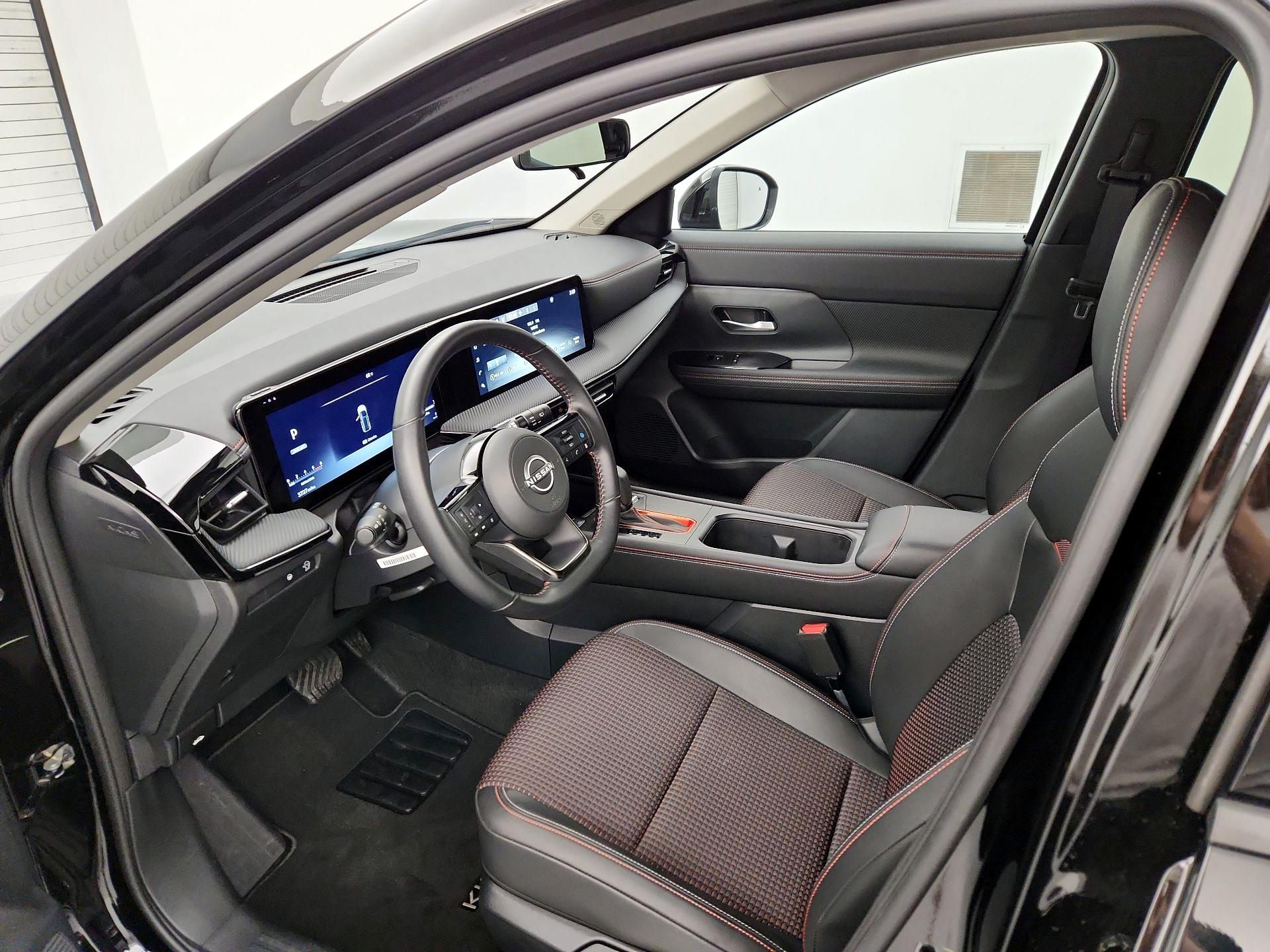 Thumbnail: 2025 Nissan Kicks - 11