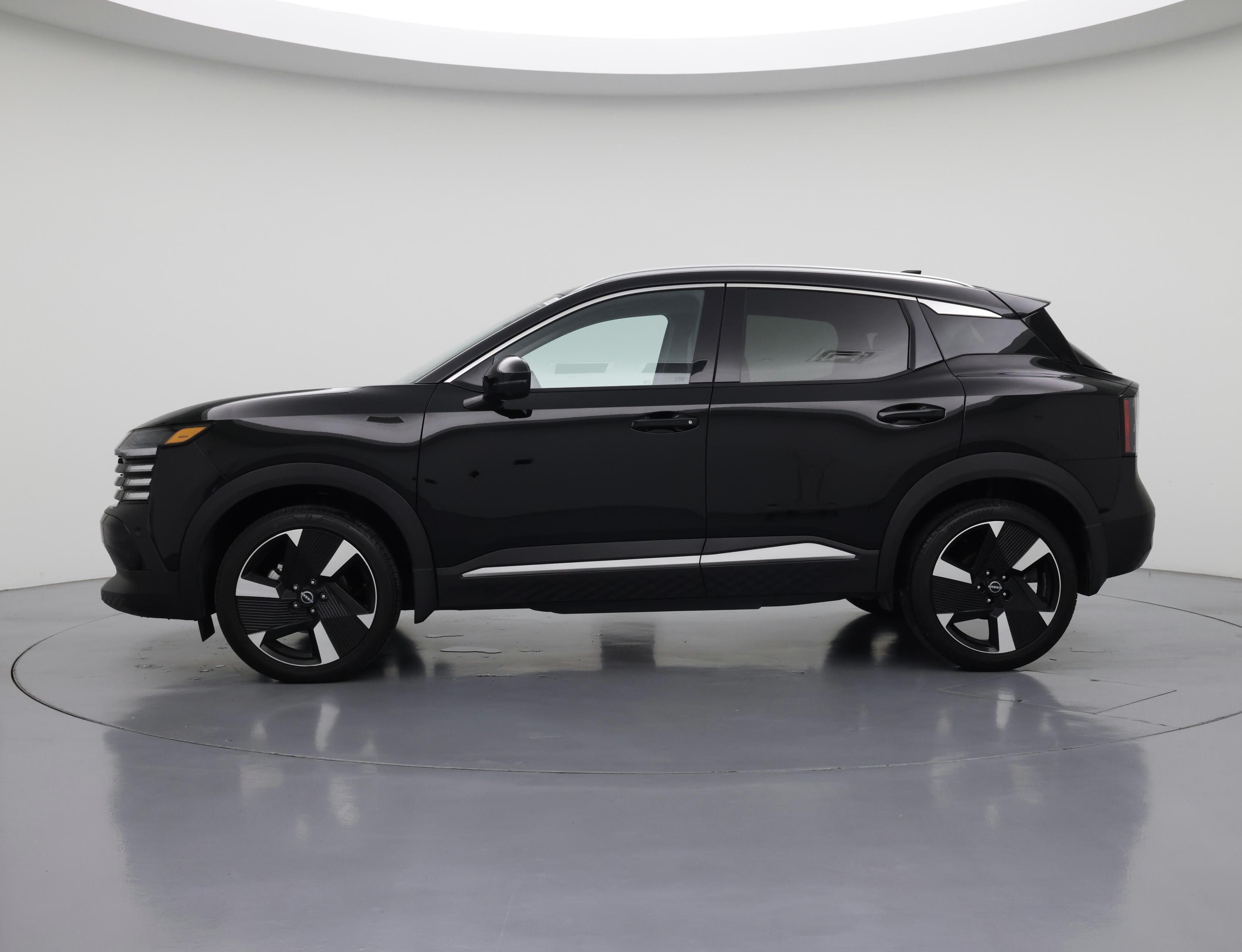Thumbnail: 2025 Nissan Kicks - 3