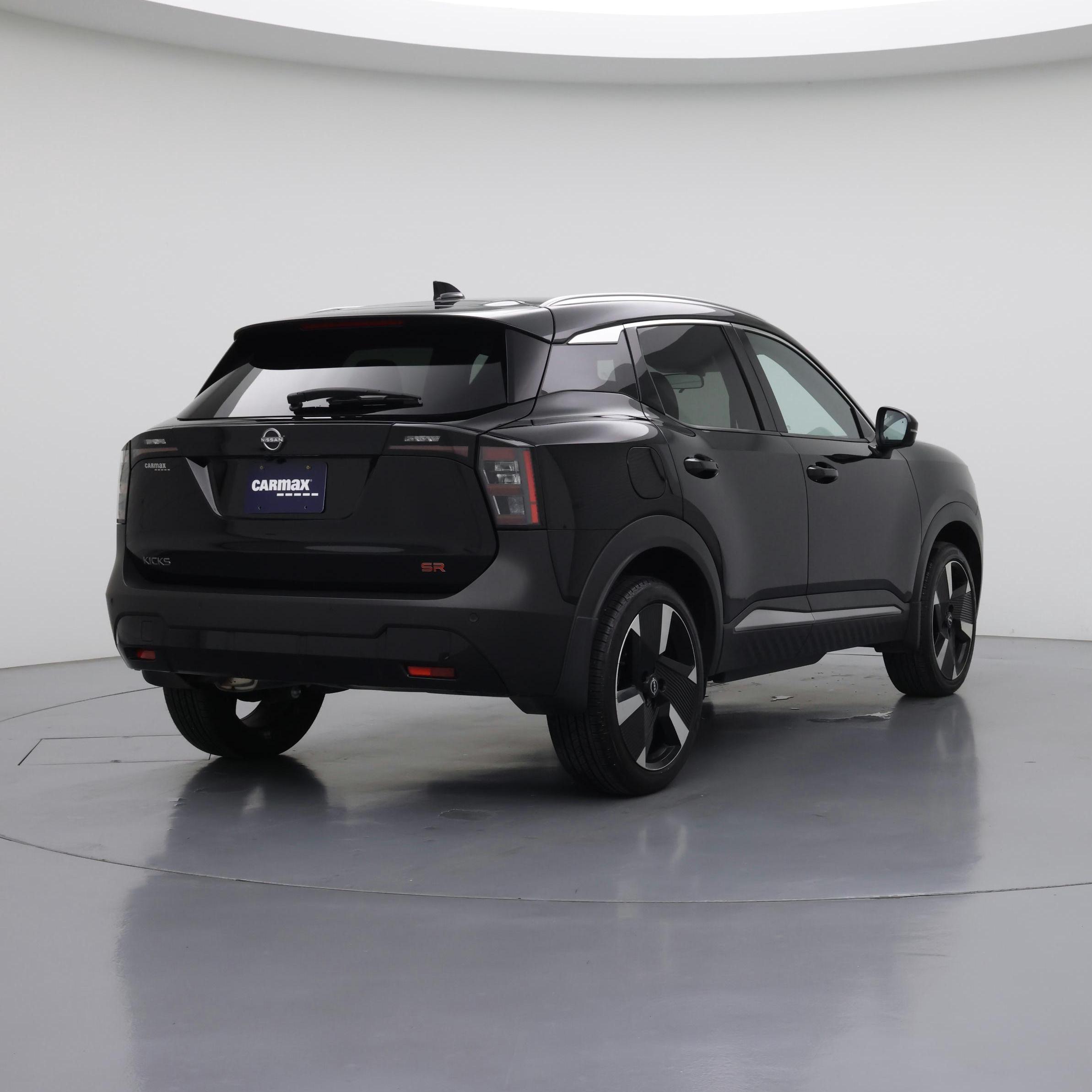 Thumbnail: 2025 Nissan Kicks - 8