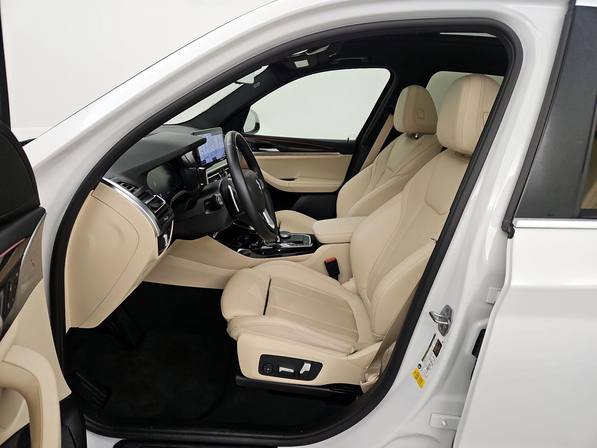 Thumbnail: 2022 BMW X3 - 11