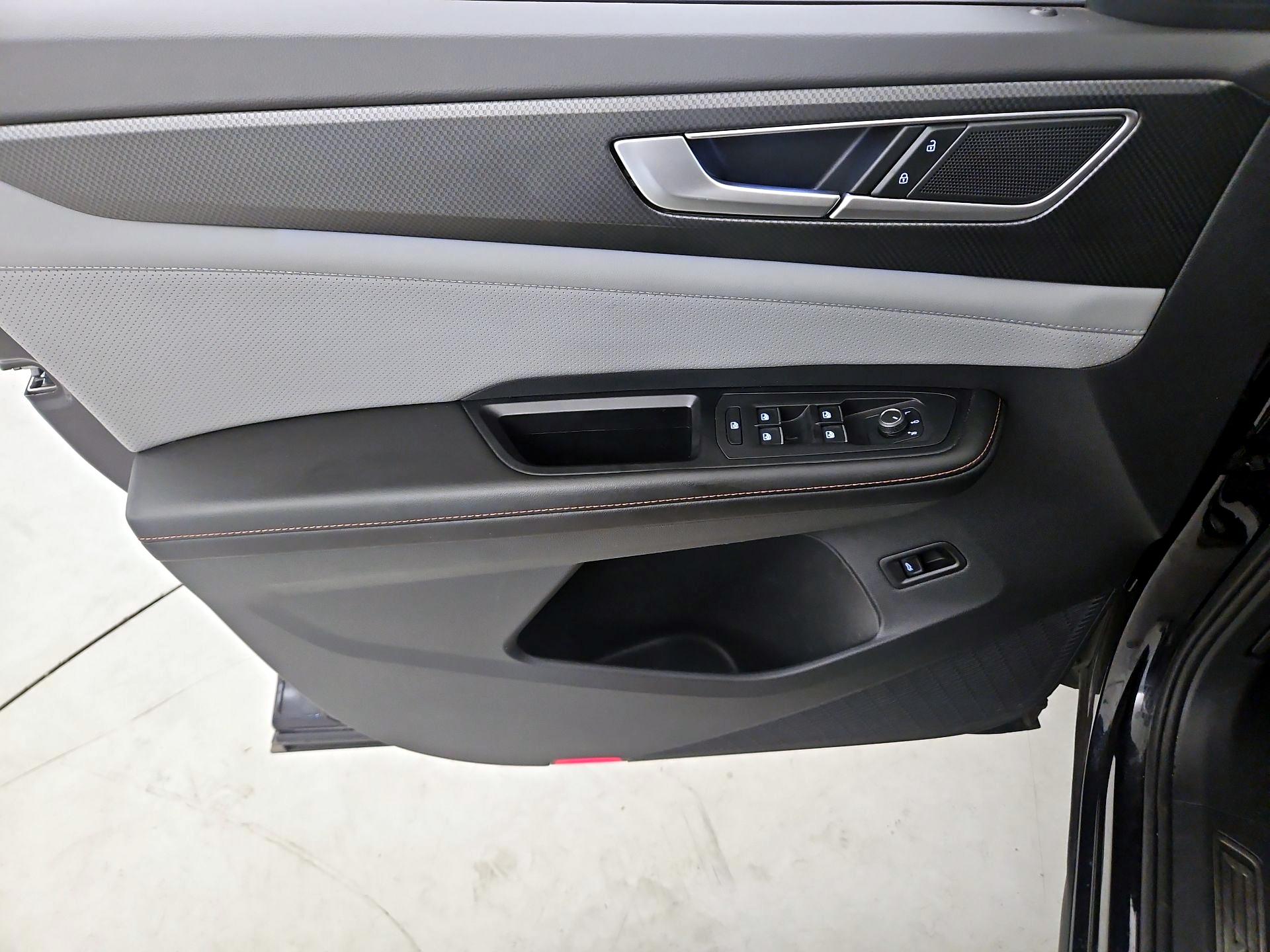 Thumbnail: 2024 Volkswagen Atlas - 12