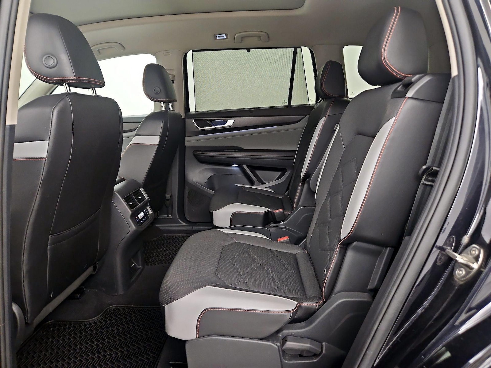 Rear Air Conditioning