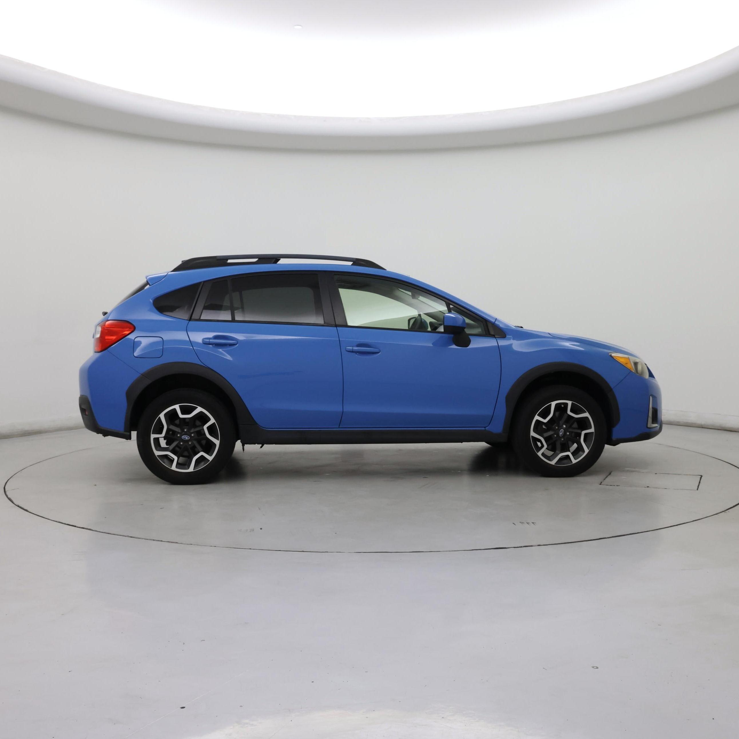 Thumbnail: 2017 Subaru Crosstrek - 7