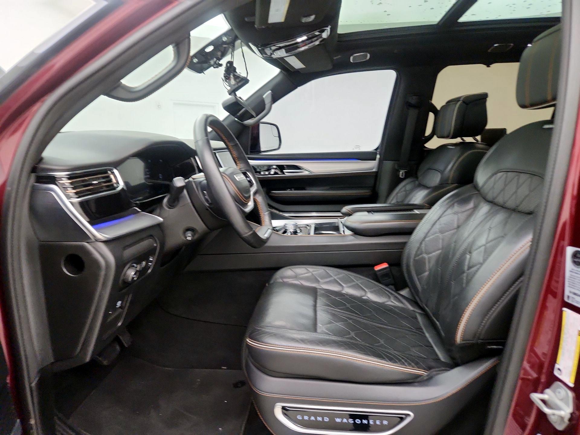 Thumbnail: 2022 Jeep Grand Wagoneer - 11