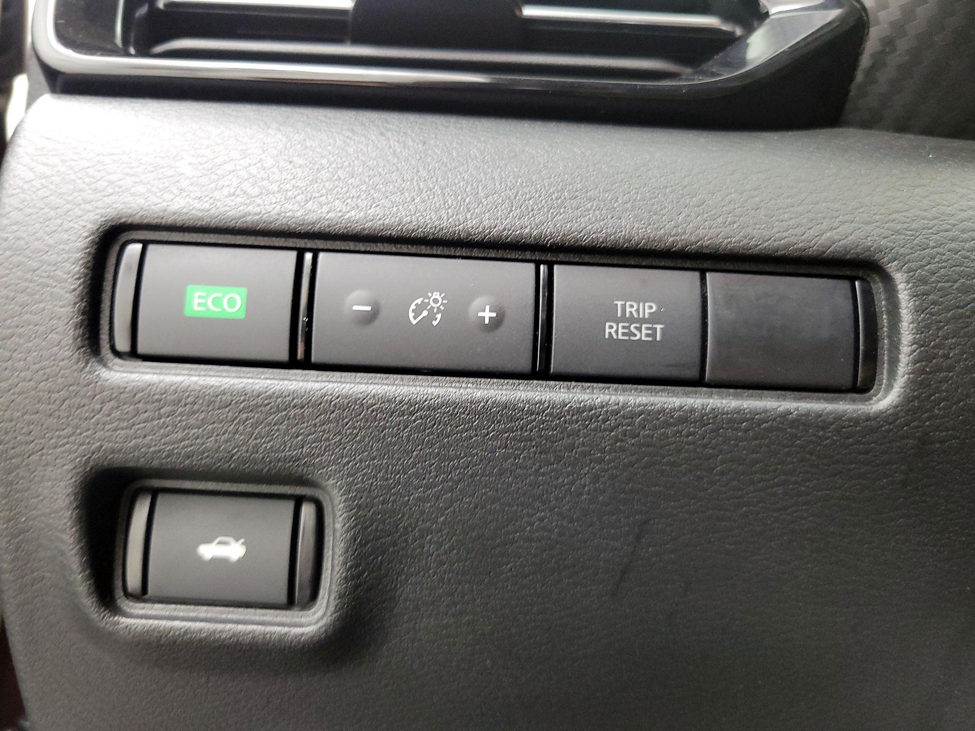 Thumbnail: 2020 Nissan Sentra - 13