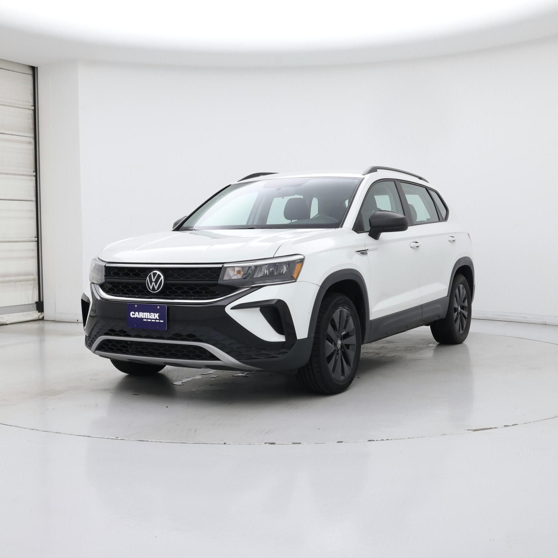 Thumbnail: 2022 Volkswagen Taos - 4