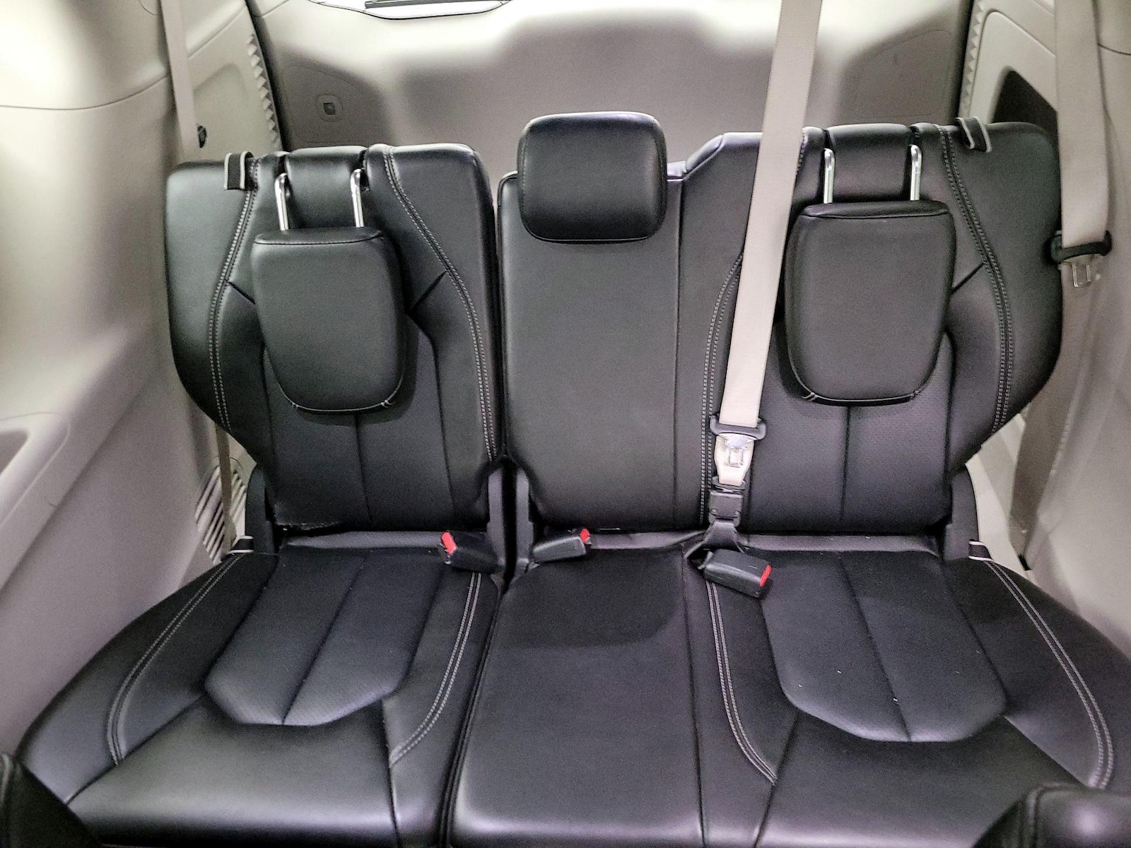 2024 Chrysler Pacifica Touring L - Photo 21