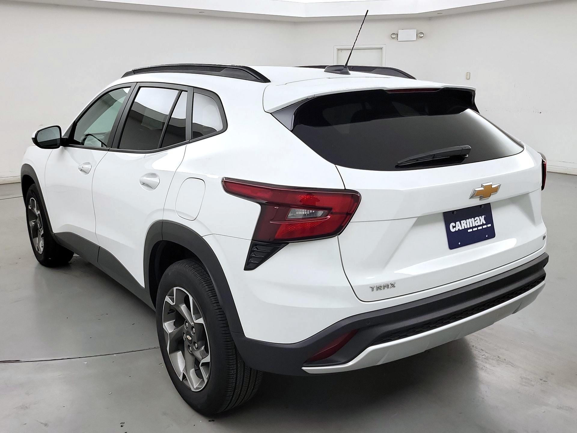 Thumbnail: 2025 Chevrolet Trax - 7
