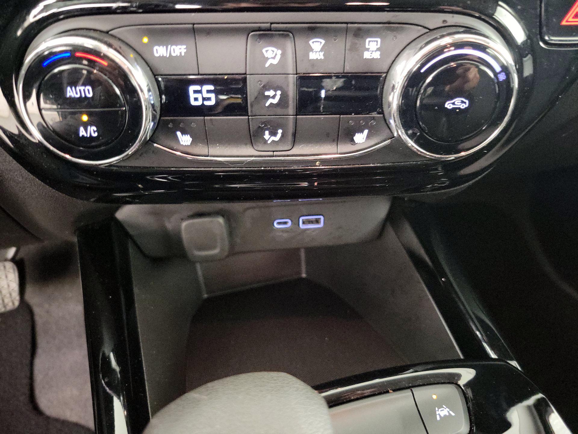 Thumbnail: 2025 Chevrolet Trax - 14