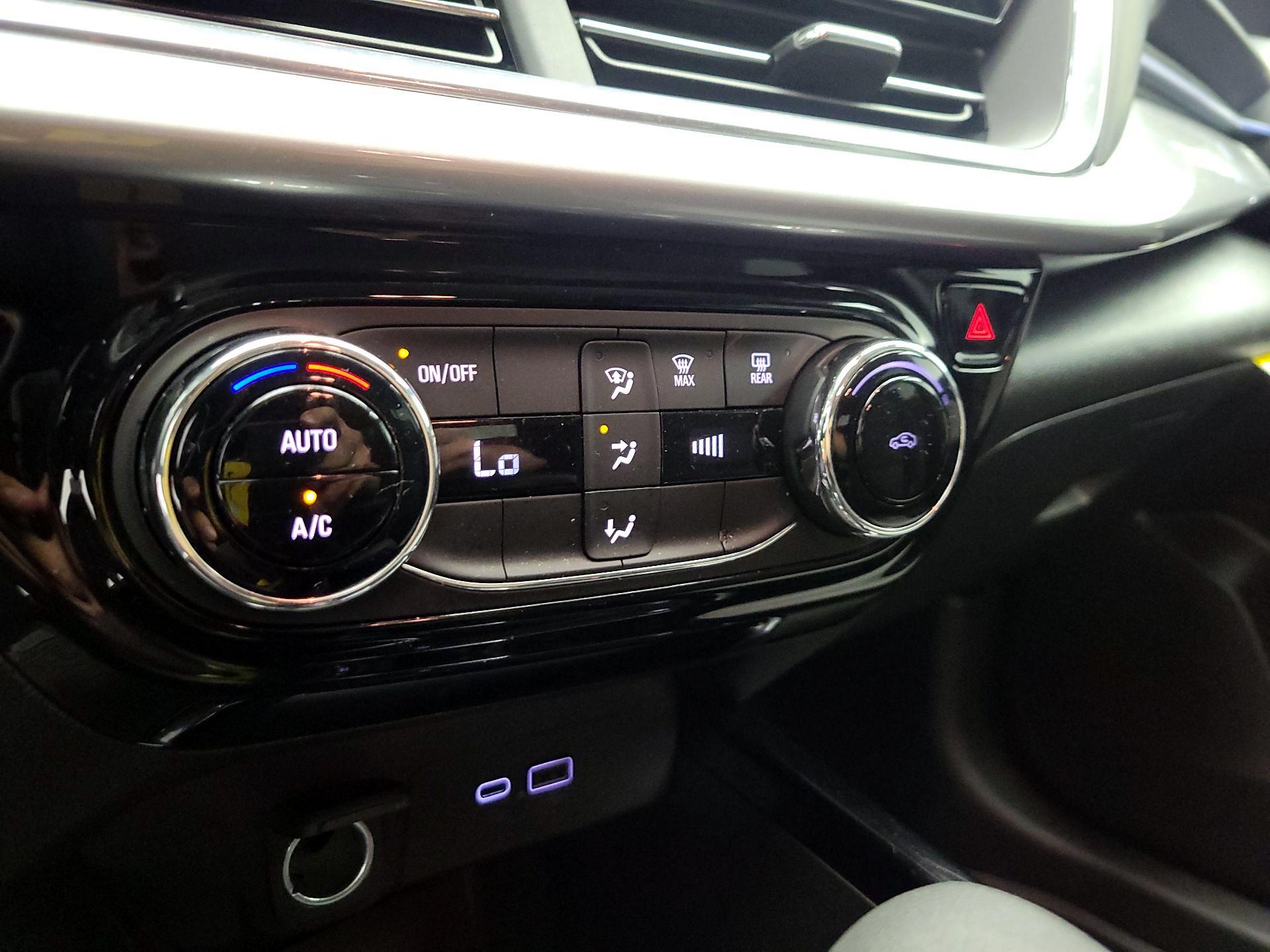 Thumbnail: 2025 Chevrolet Trax - 14