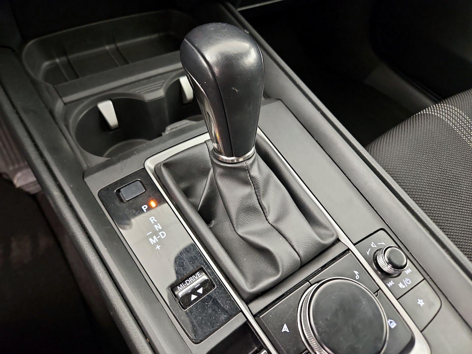 2025 Mazda CX-50 Preferred - Photo 16
