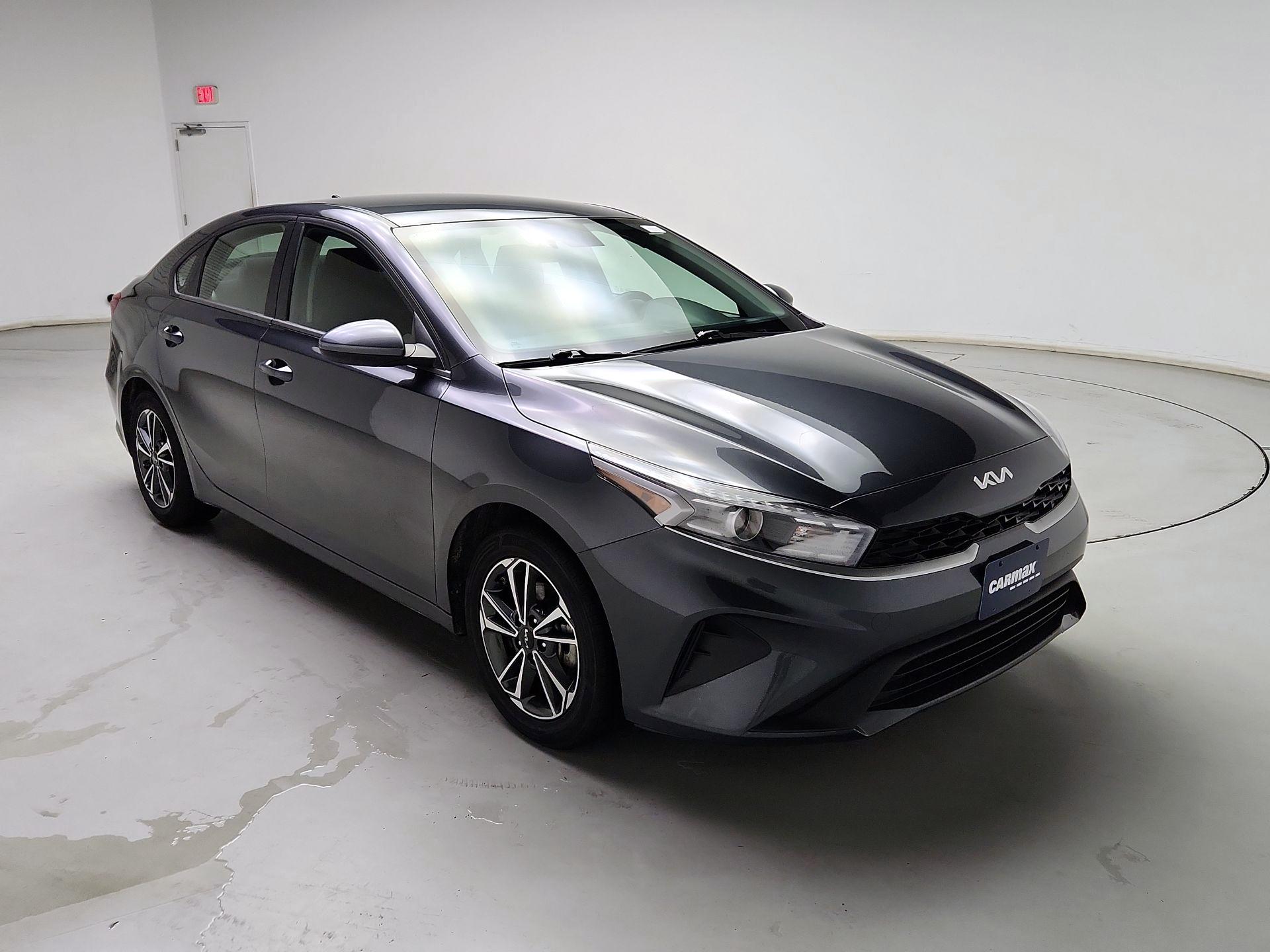 Thumbnail: 2024 Kia Forte - 1