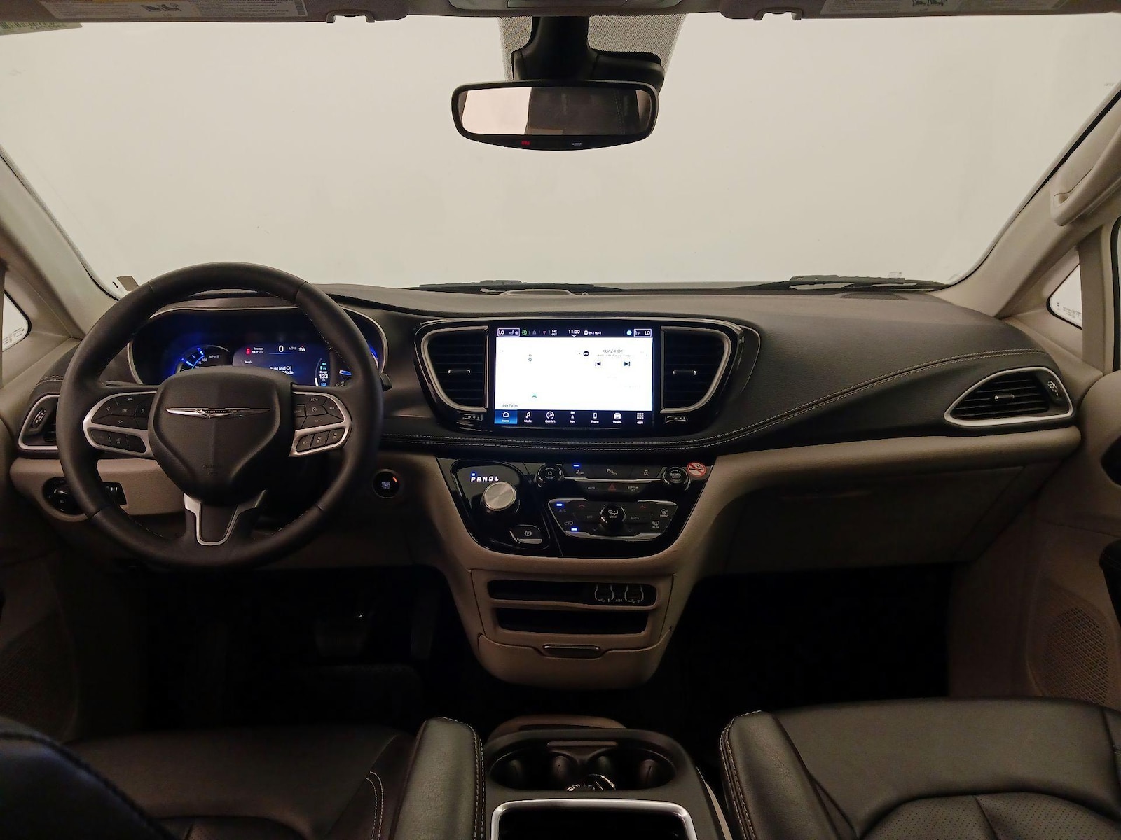 2024 Chrysler Pacifica PHEV Select - Photo 10