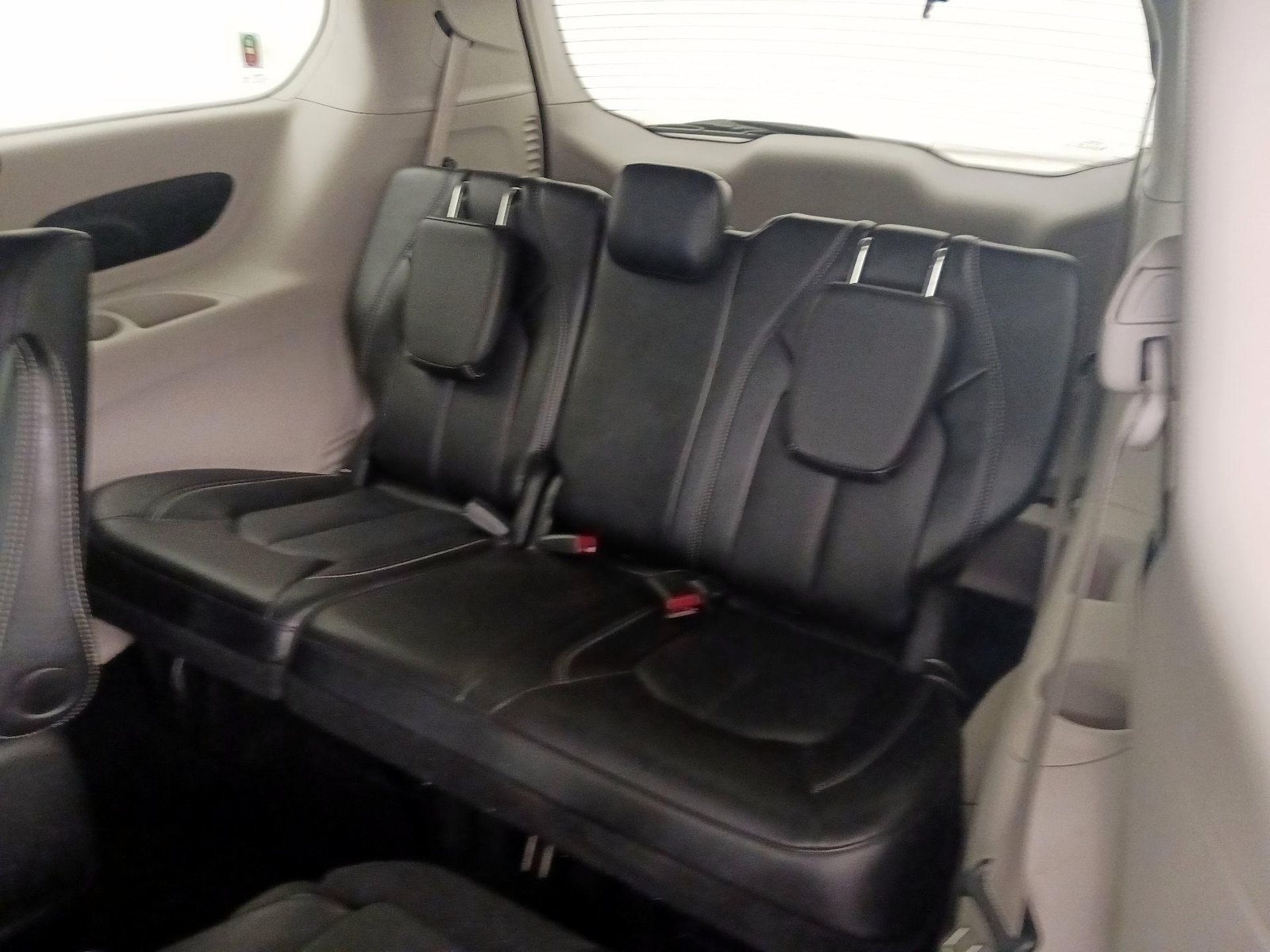 2024 Chrysler Pacifica PHEV Select - Photo 22