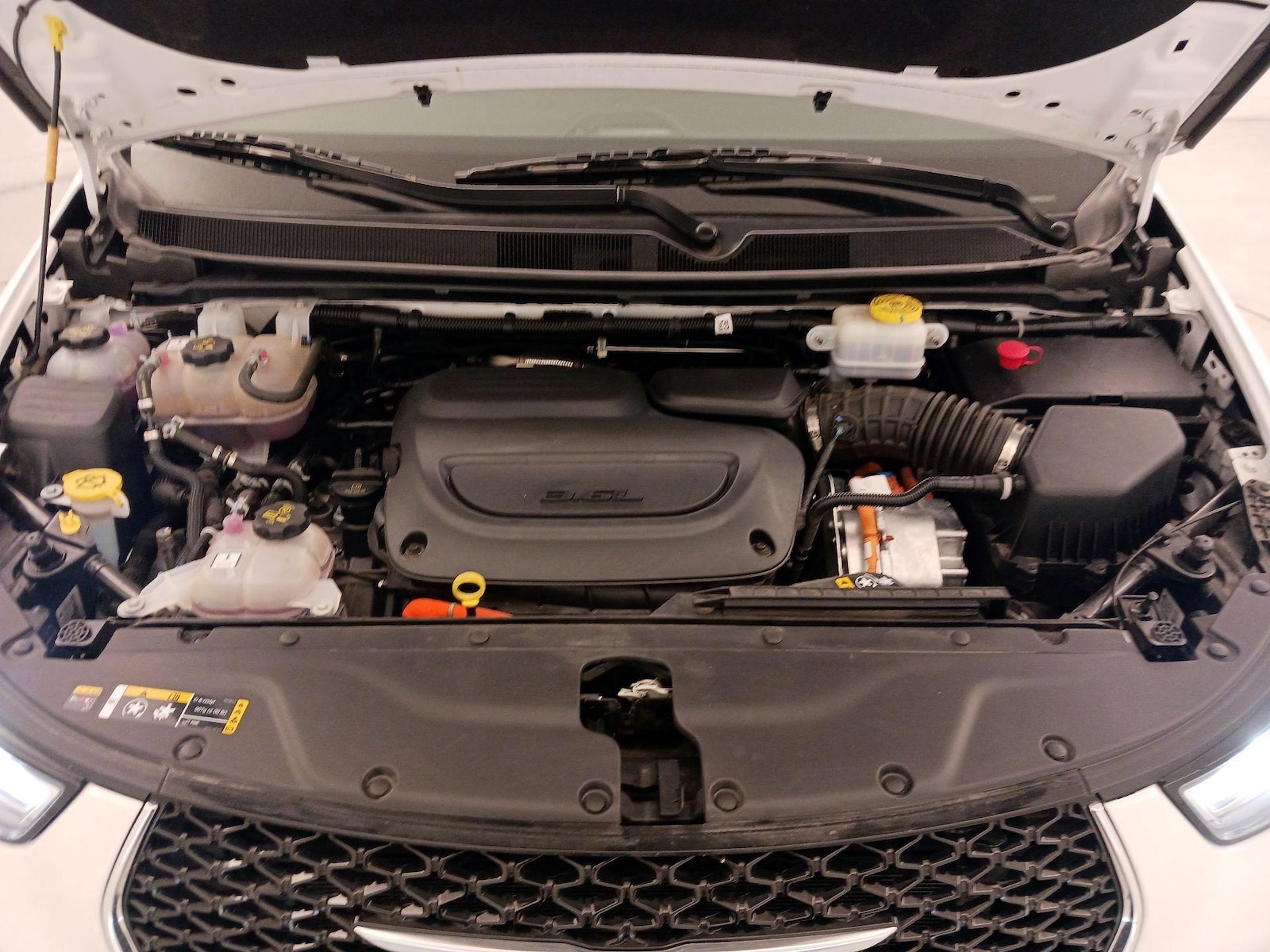 2024 Chrysler Pacifica PHEV Select - Photo 24