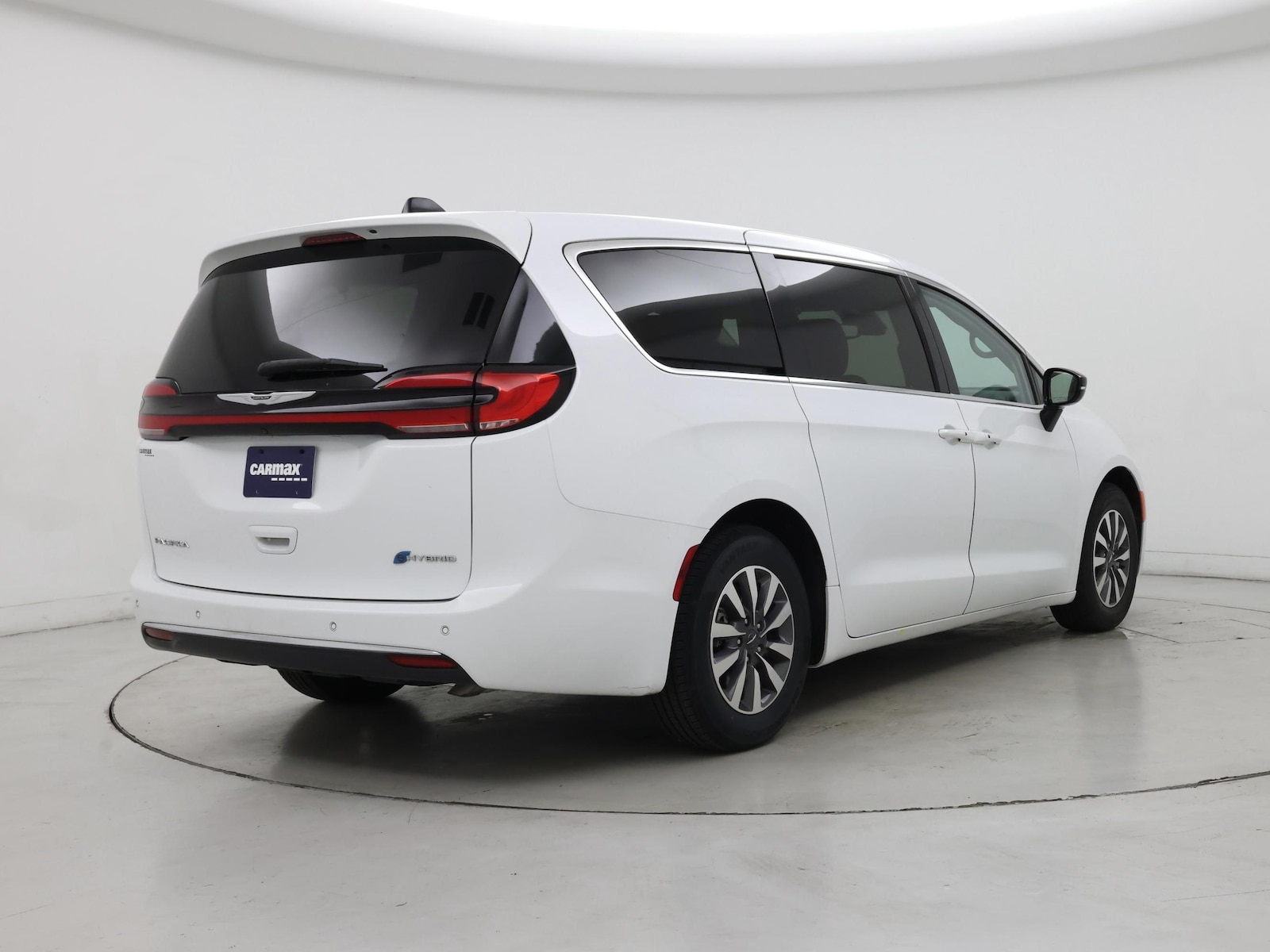 2024 Chrysler Pacifica PHEV Select - Photo 9