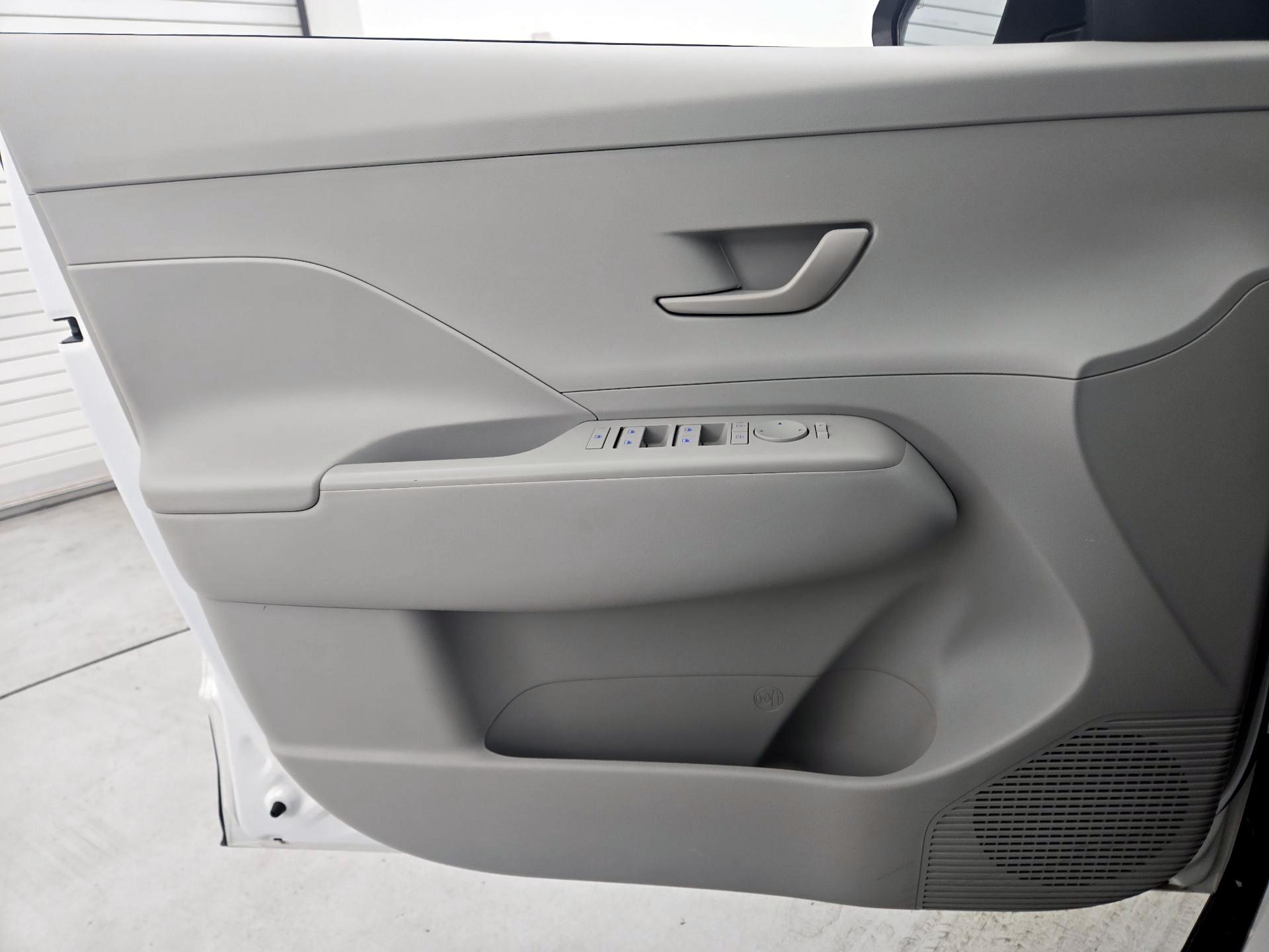 Thumbnail: 2024 Hyundai Kona - 12