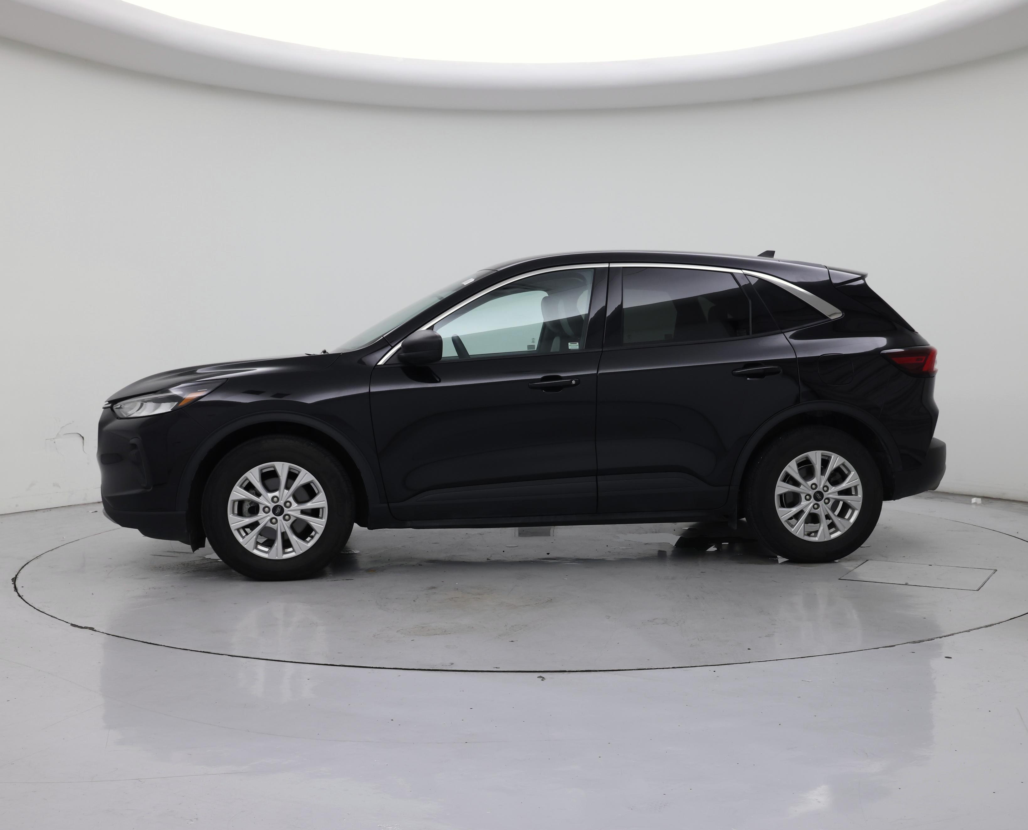 Thumbnail: 2024 Ford Escape - 3