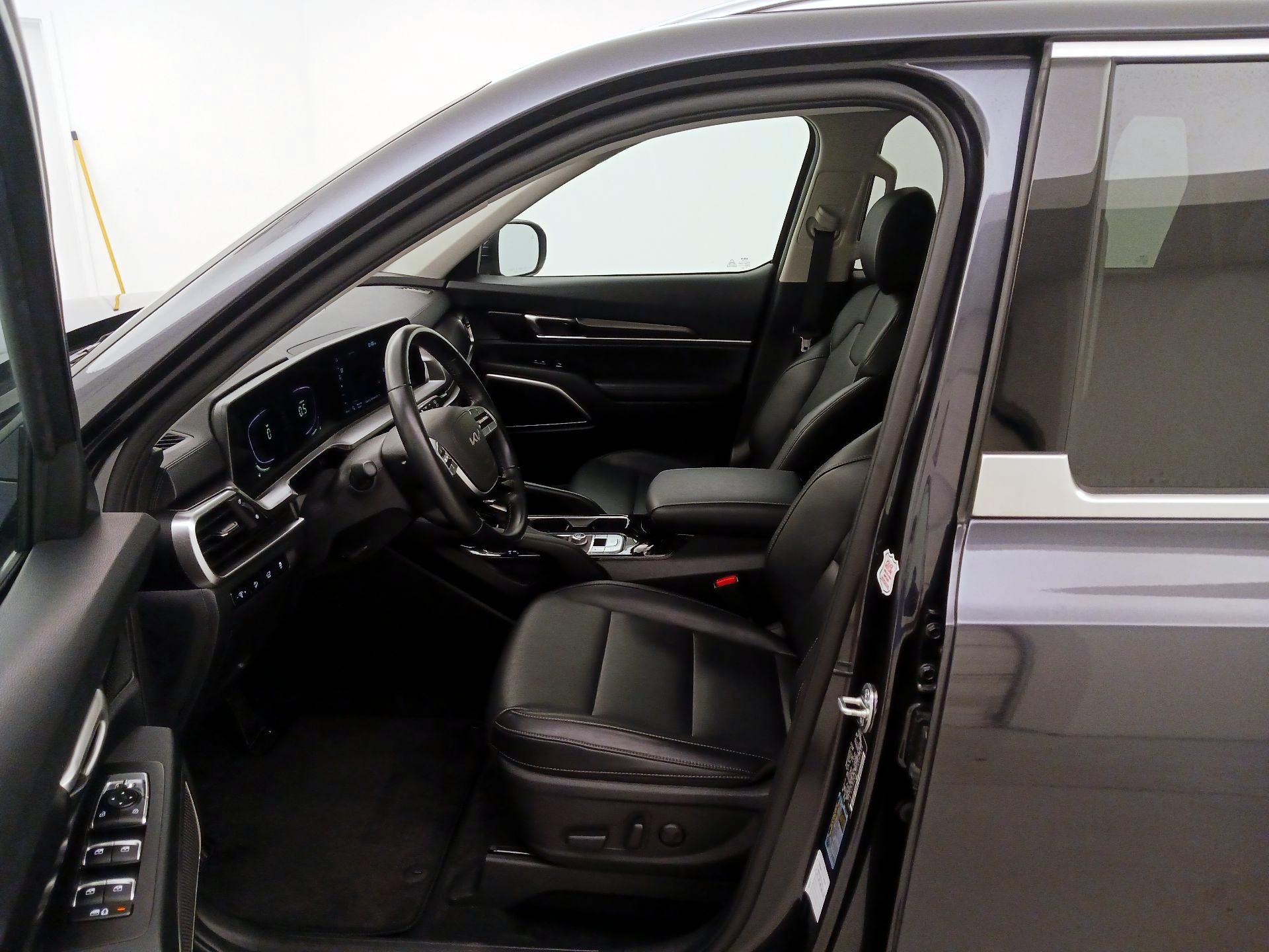 Thumbnail: 2025 Kia Telluride - 9
