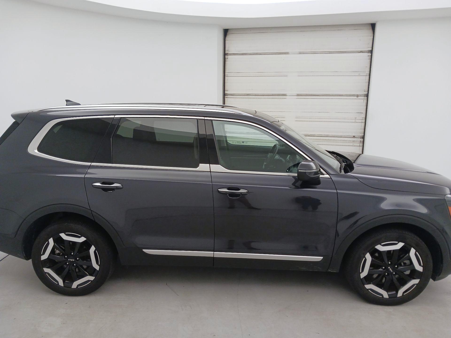 Thumbnail: 2025 Kia Telluride - 4