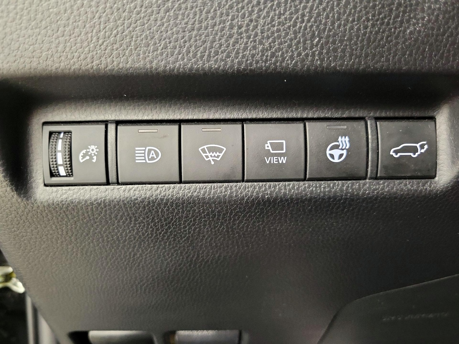 2022 Toyota RAV4 Limited - Photo 14