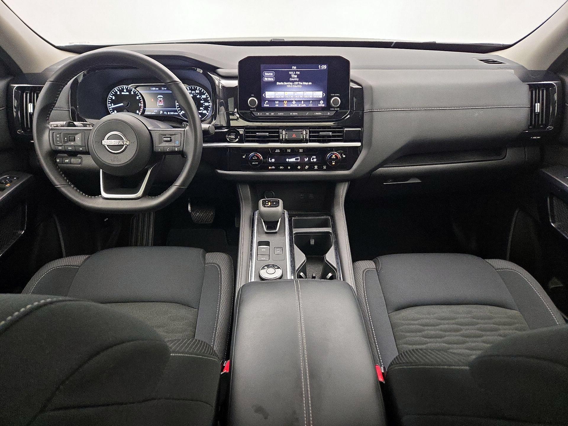 Thumbnail: 2025 Nissan Pathfinder - 9