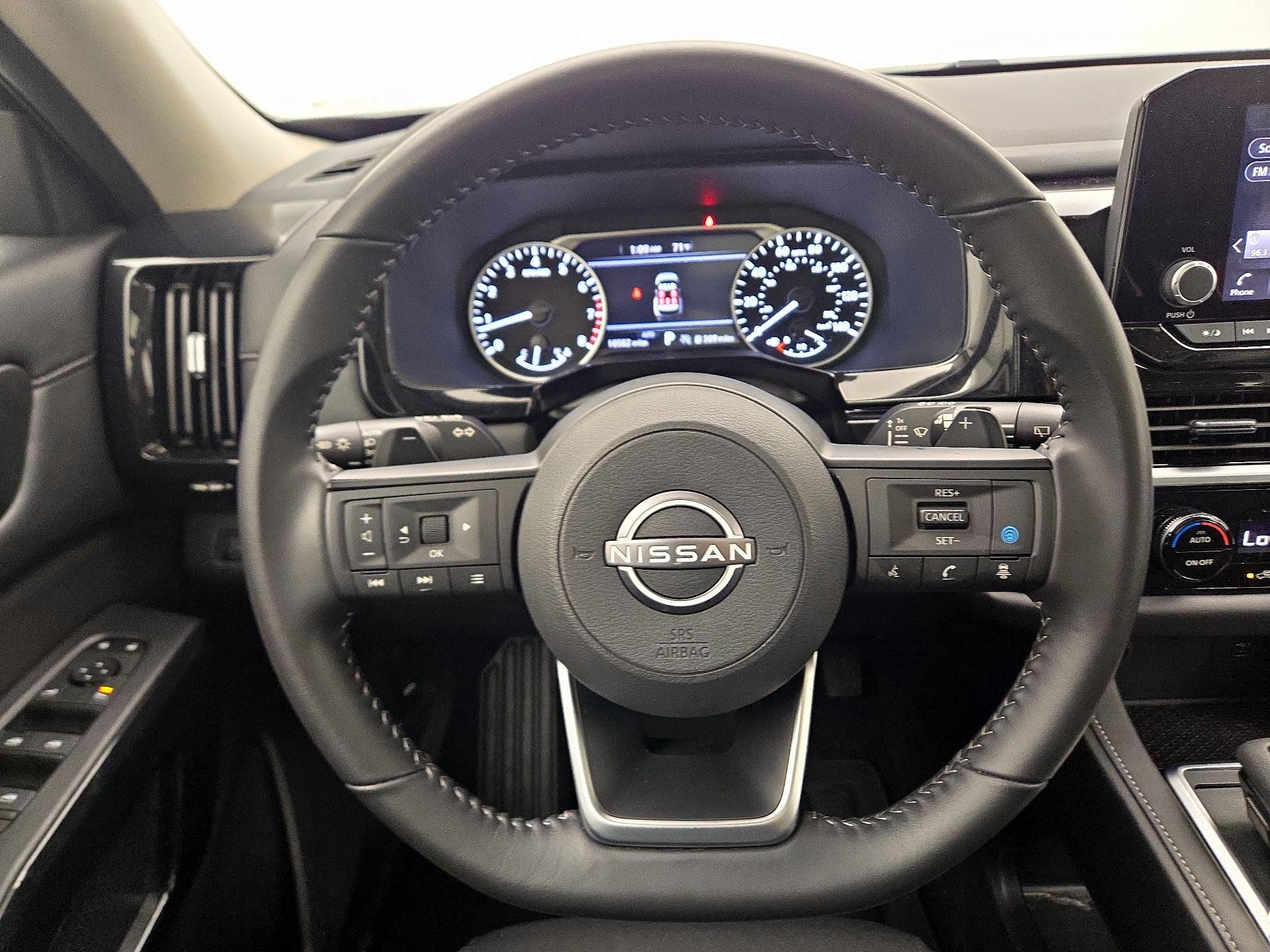 Thumbnail: 2025 Nissan Pathfinder - 10