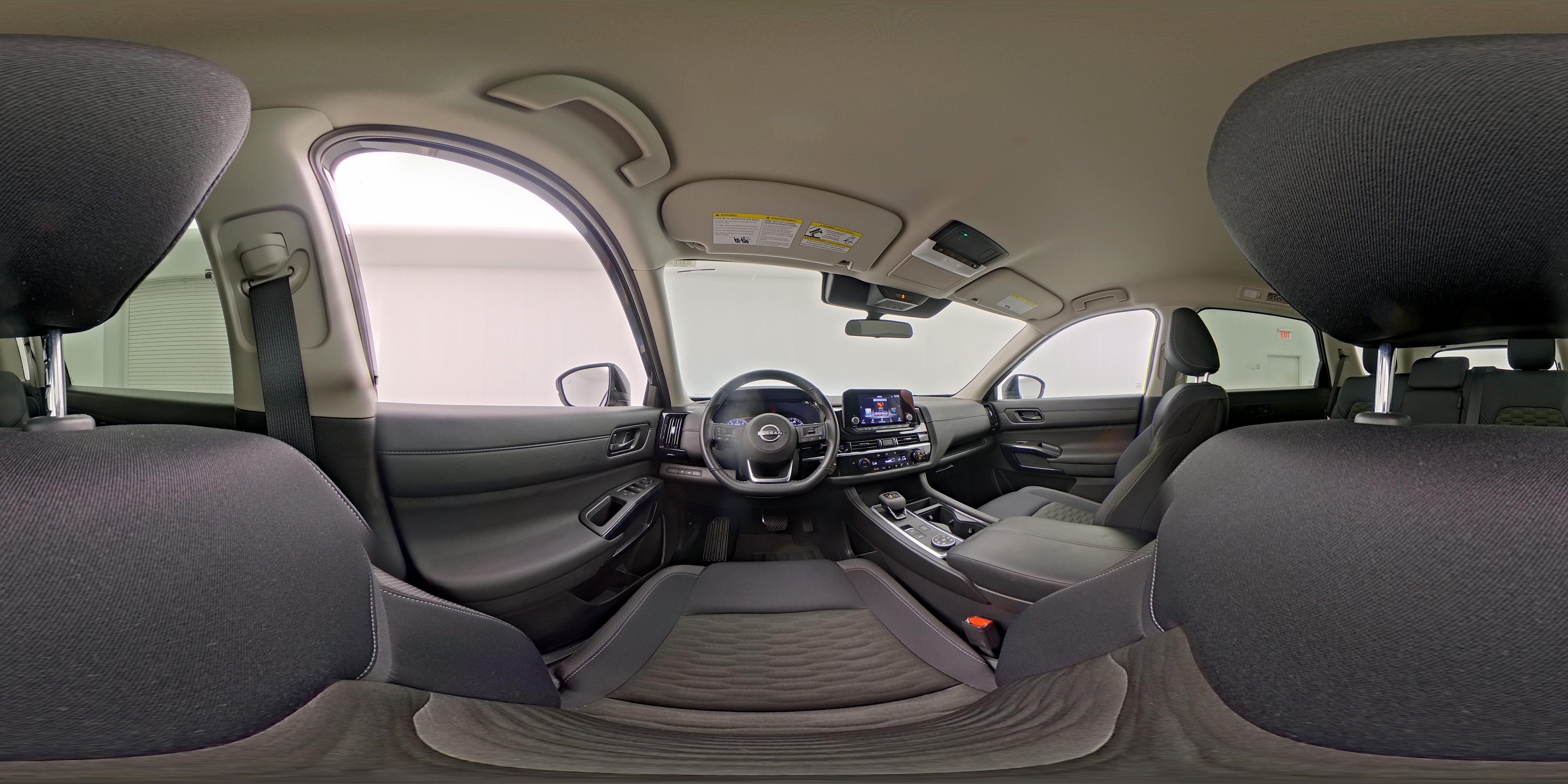 2025 Nissan Pathfinder SV - Photo 28