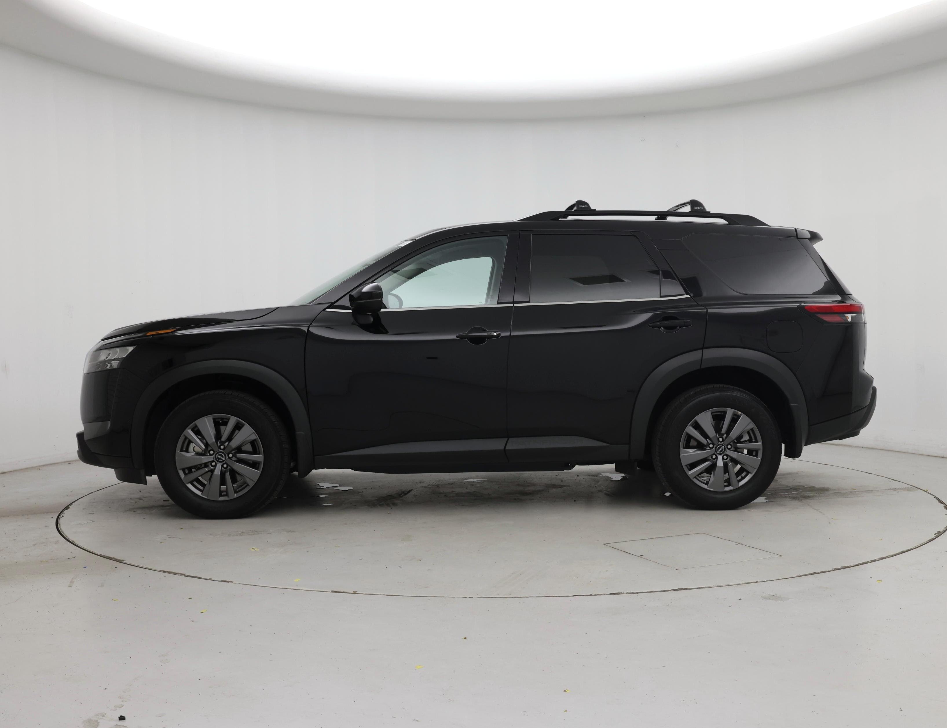 Thumbnail: 2025 Nissan Pathfinder - 3