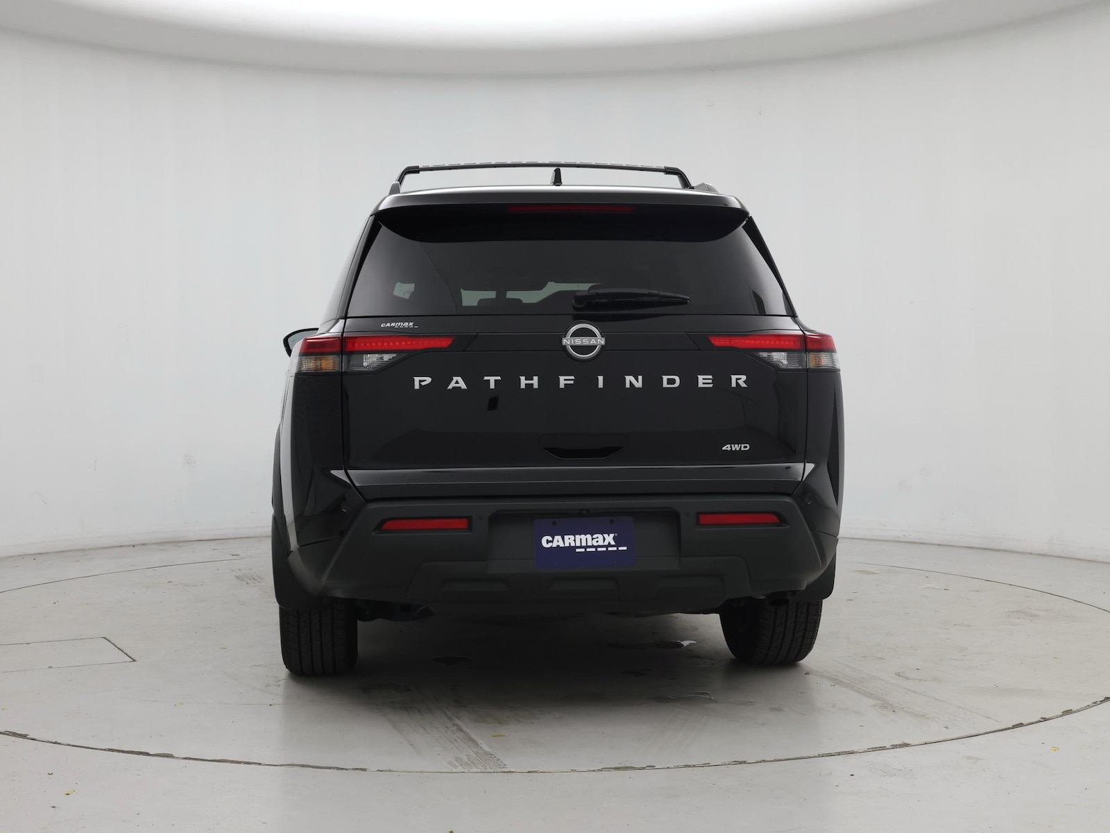 2025 Nissan Pathfinder SV - Photo 7