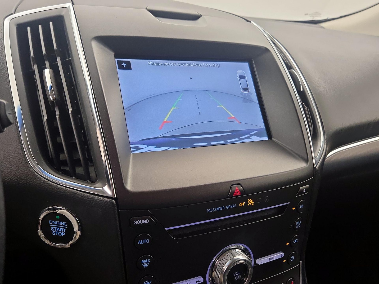 2019 Ford Edge Titanium - Photo 15