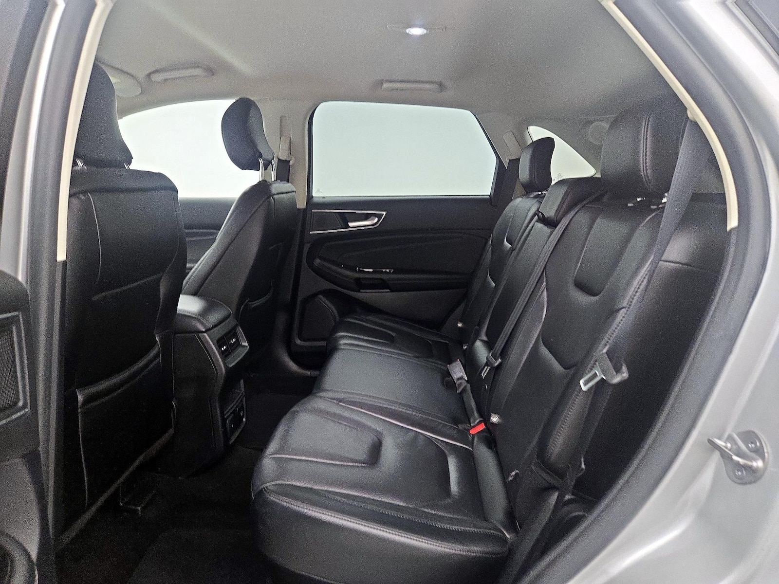 2019 Ford Edge Titanium - Photo 20