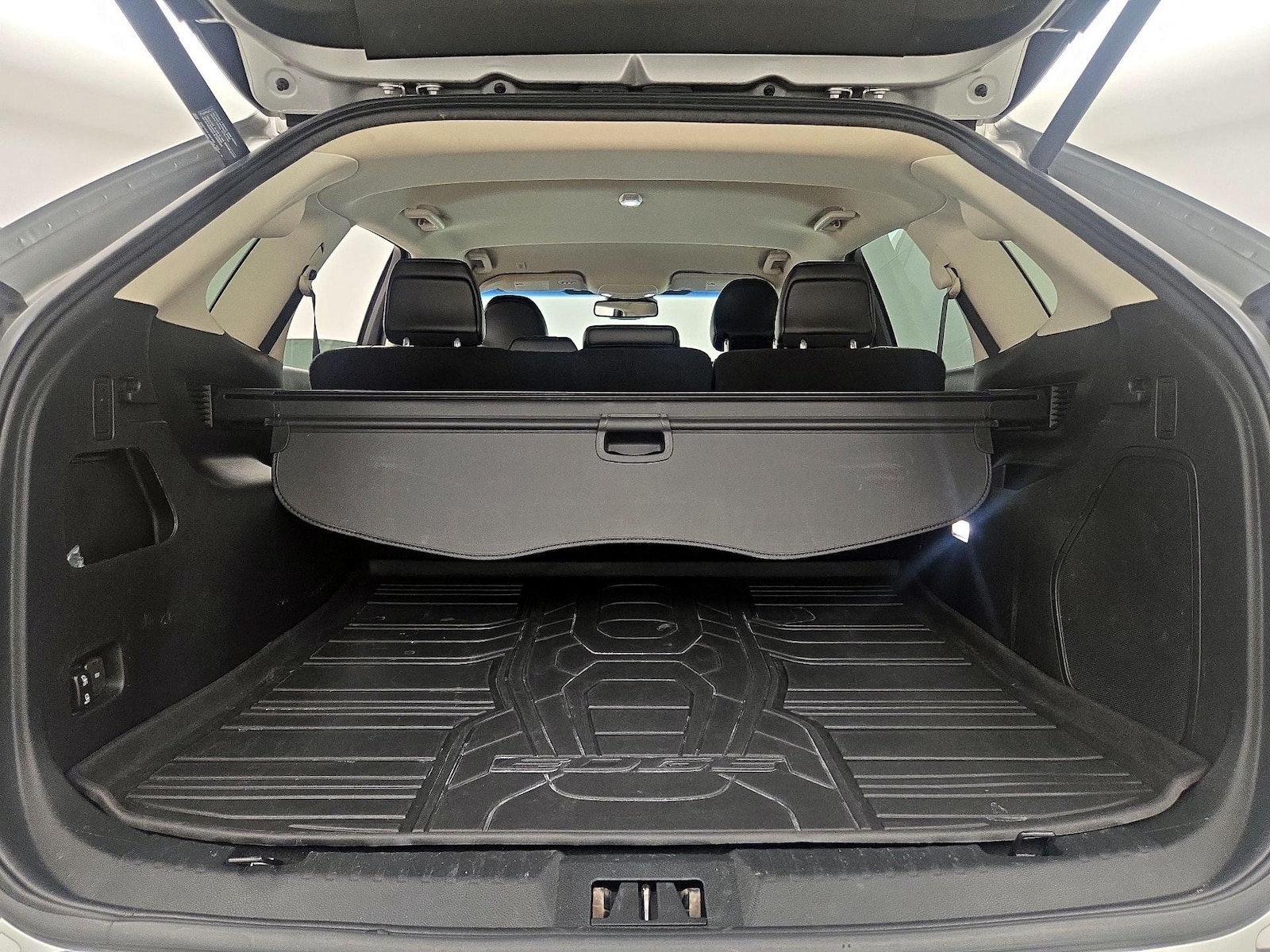 2019 Ford Edge Titanium - Photo 21