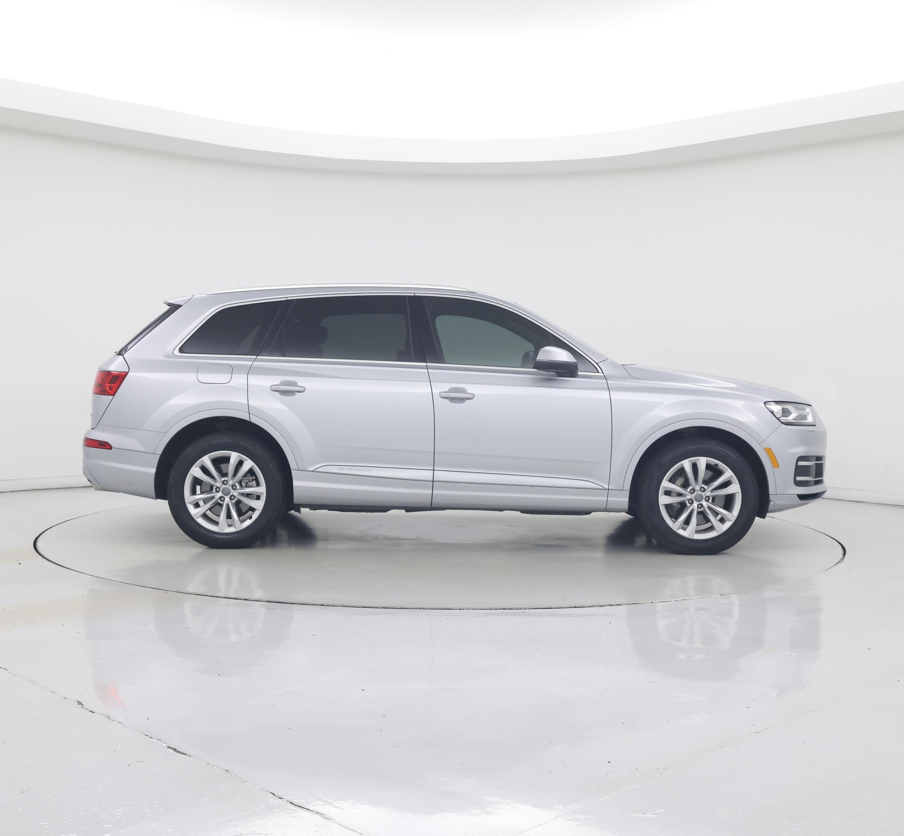 Thumbnail: 2018 Audi Q7 - 7