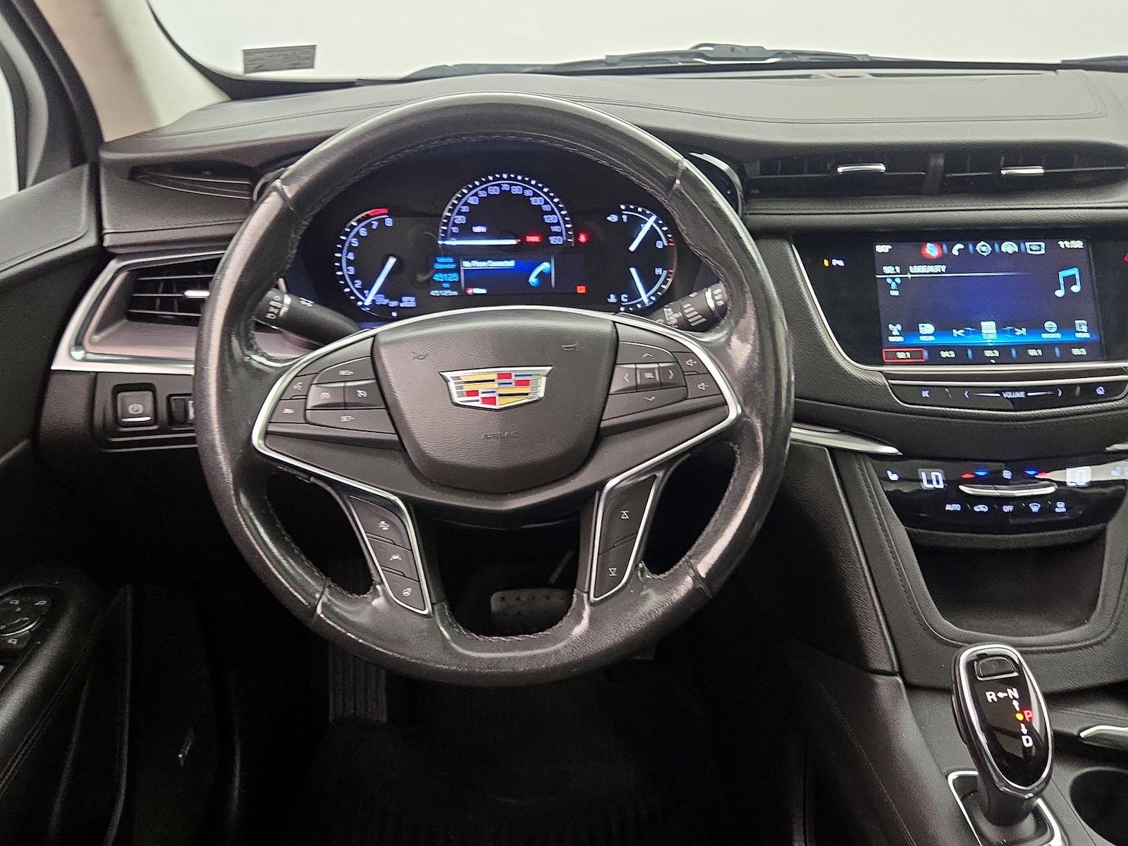 2019 Cadillac XT5 Luxury - Photo 11
