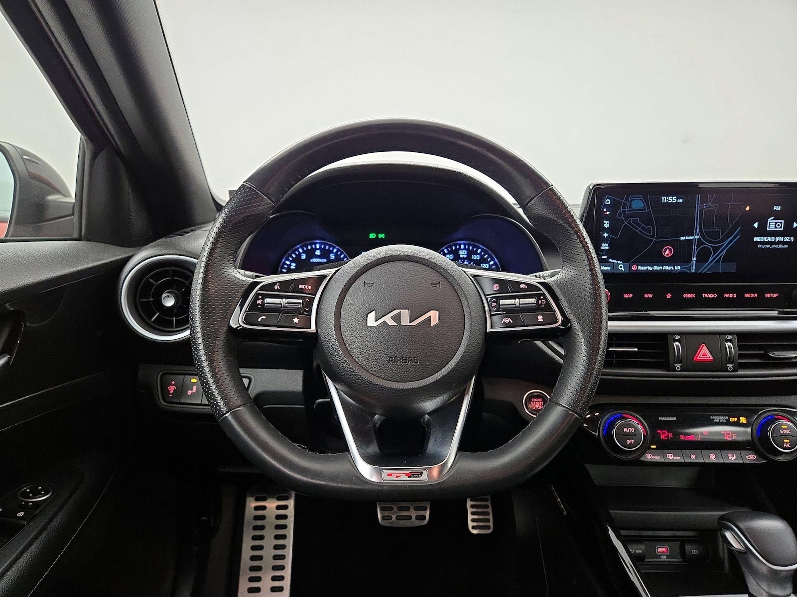 2023 Kia Forte GT-Line - Photo 11