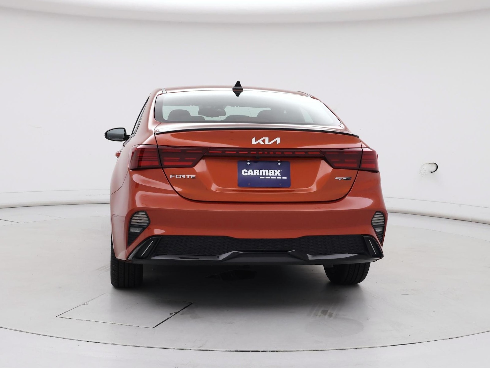 2023 Kia Forte GT-Line - Photo 7