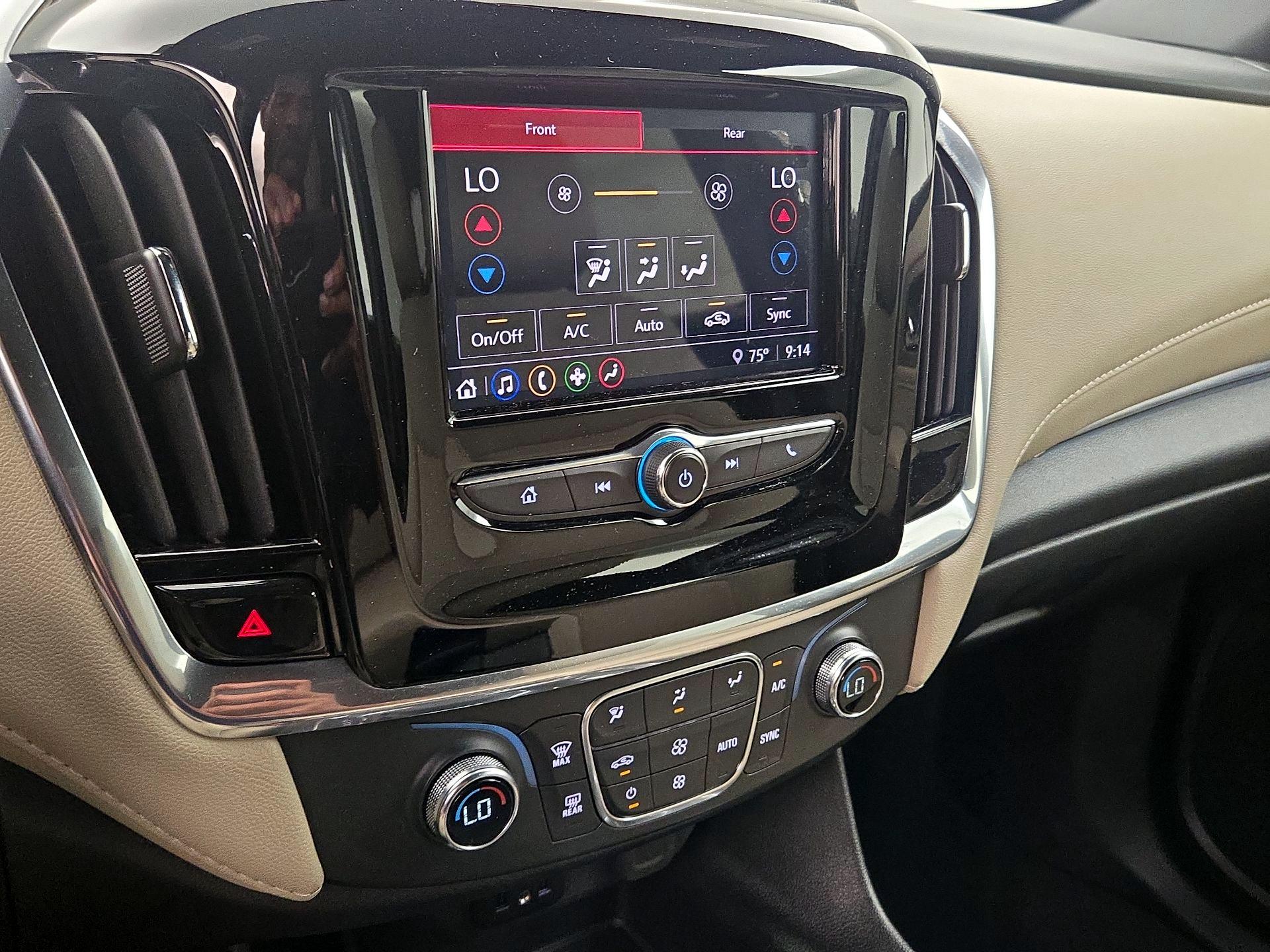 Thumbnail: 2023 Chevrolet Traverse - 16