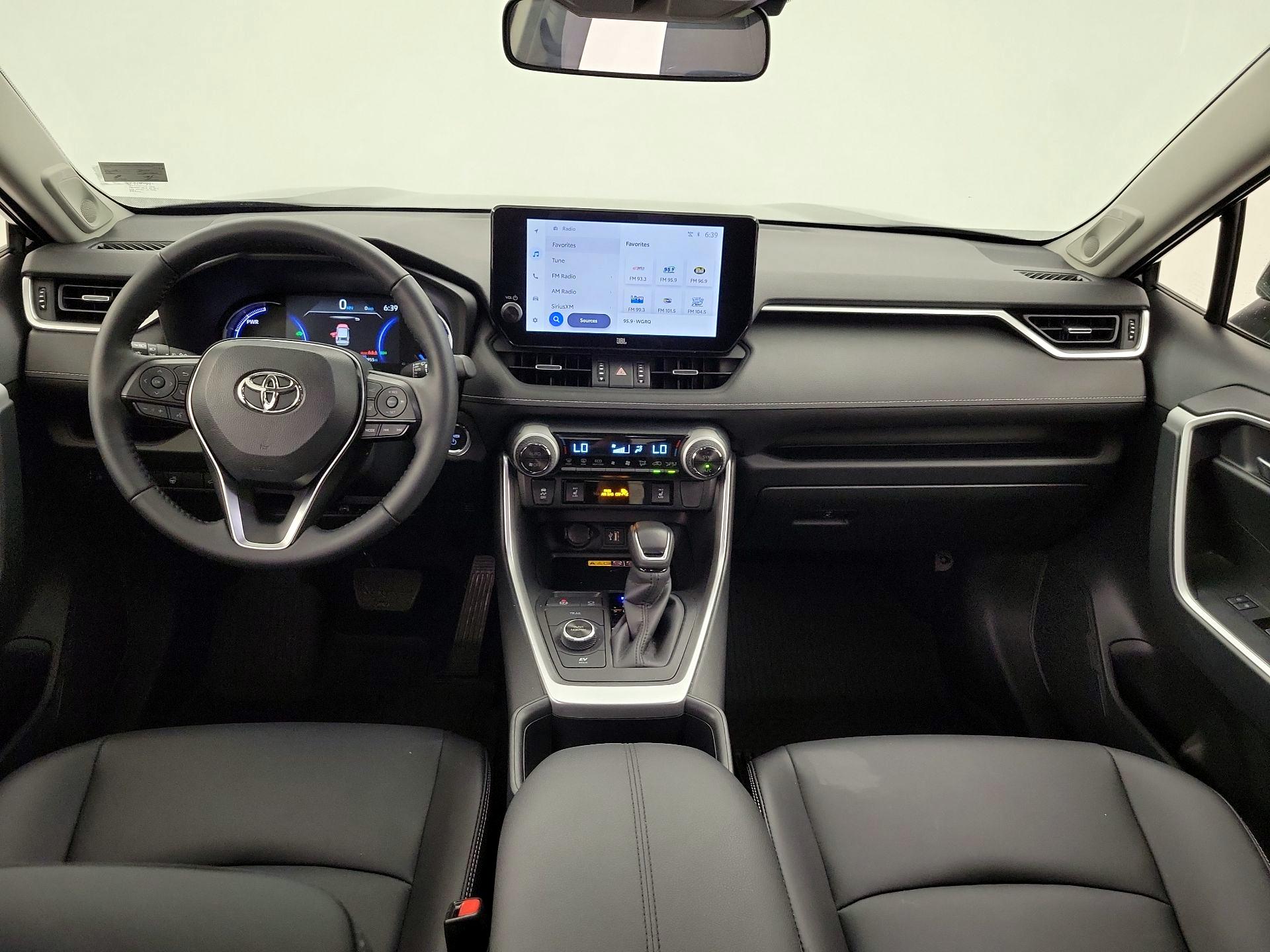 Thumbnail: 2025 Toyota RAV4 - 9