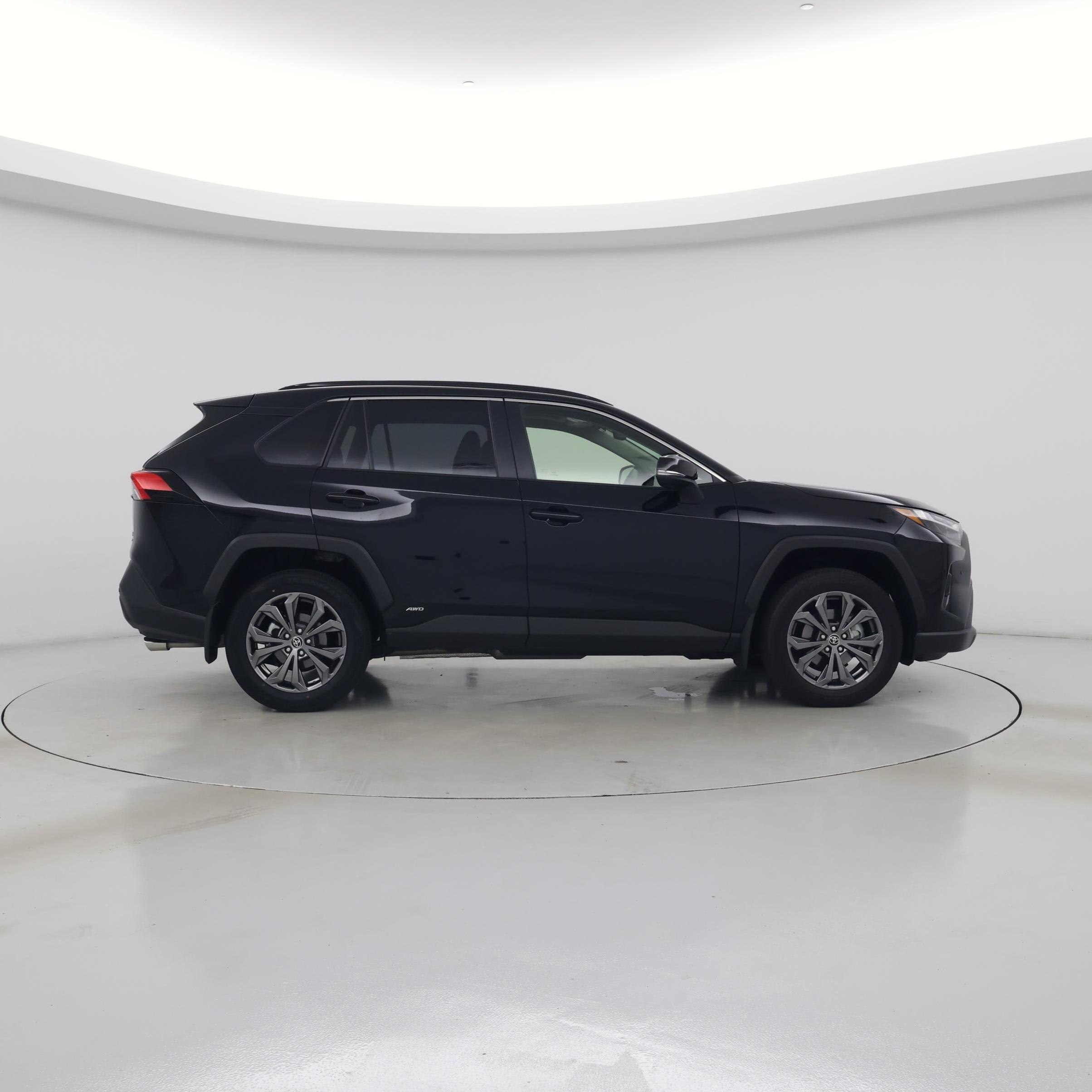 Thumbnail: 2025 Toyota RAV4 - 7